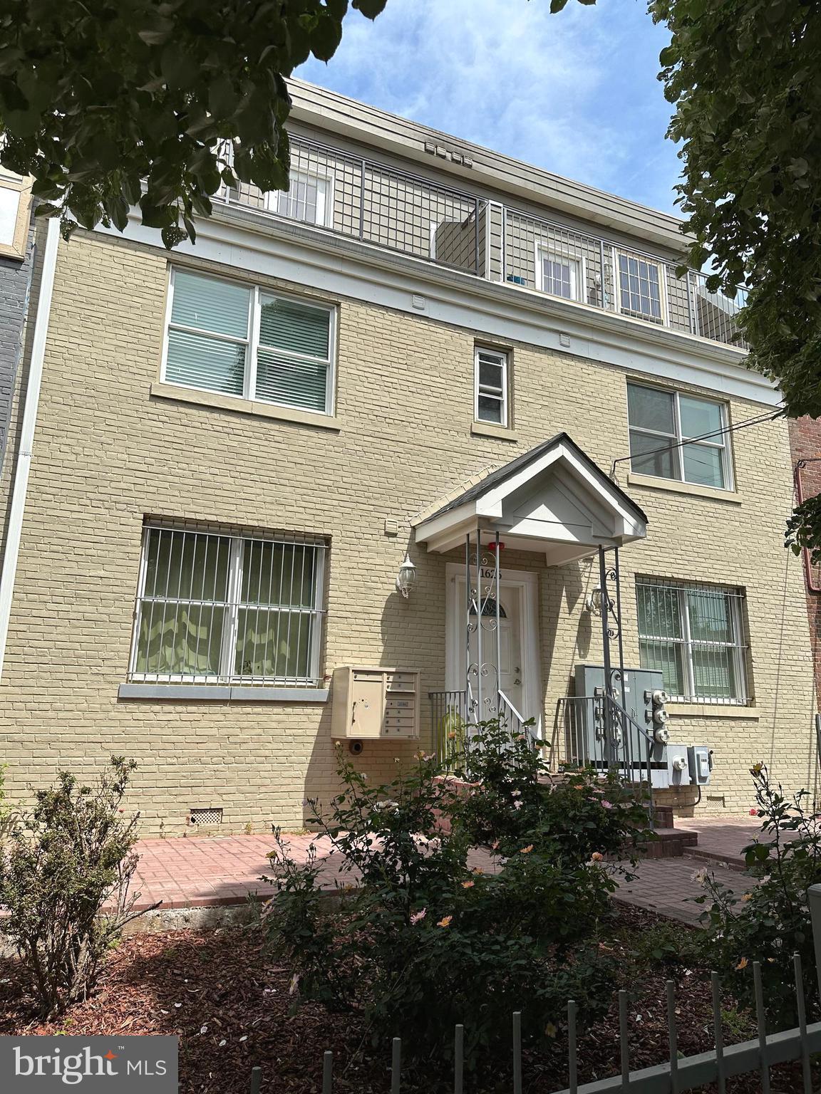 ANACOSTIA - Residential Lease