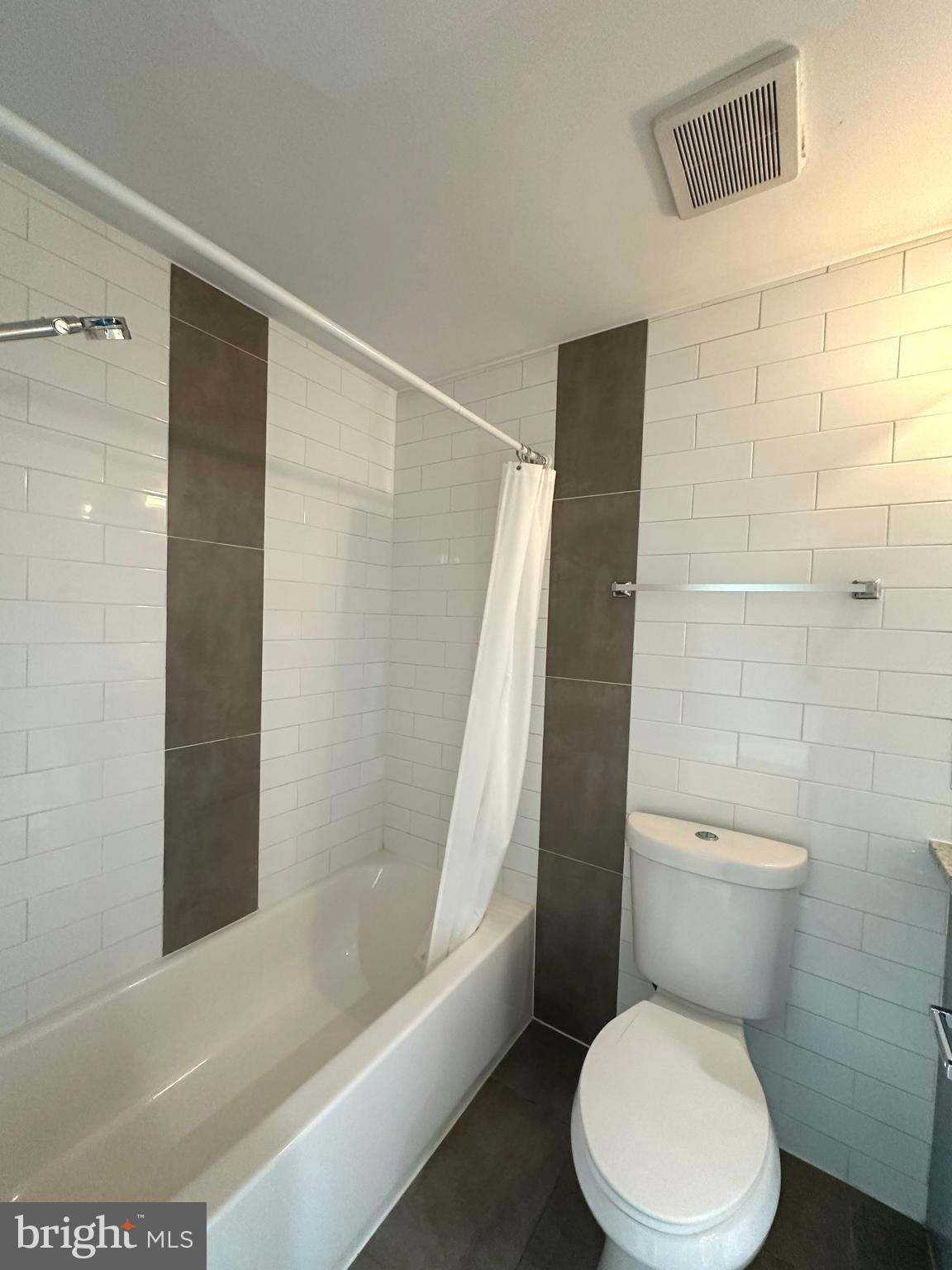 ANACOSTIA - Residential Lease