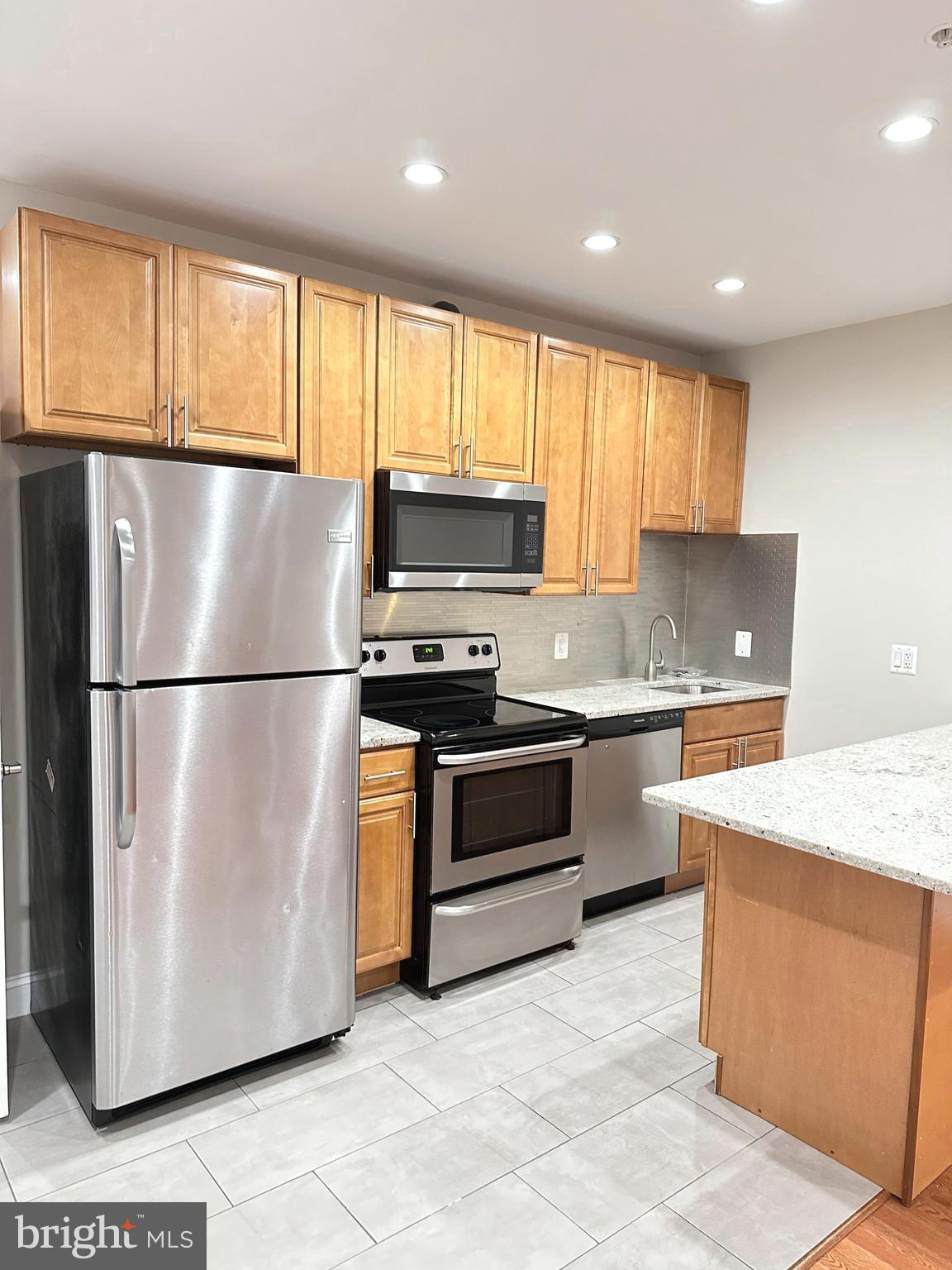 ANACOSTIA - Residential Lease