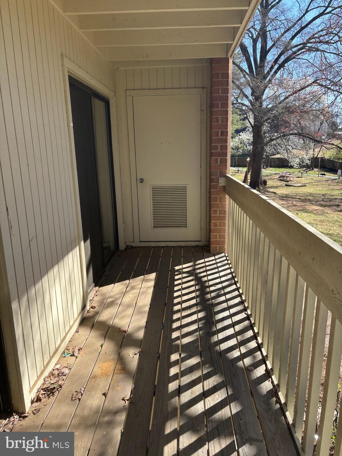 LITTLE RIVER SQ COND - Residential