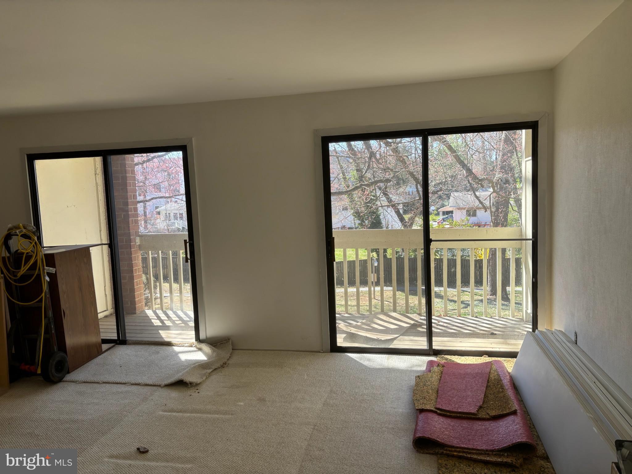 LITTLE RIVER SQ COND - Residential