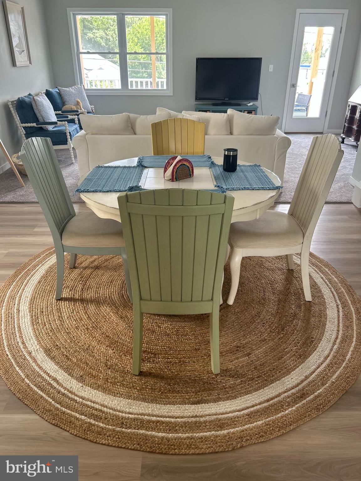 COLONIAL BEACH - Residential