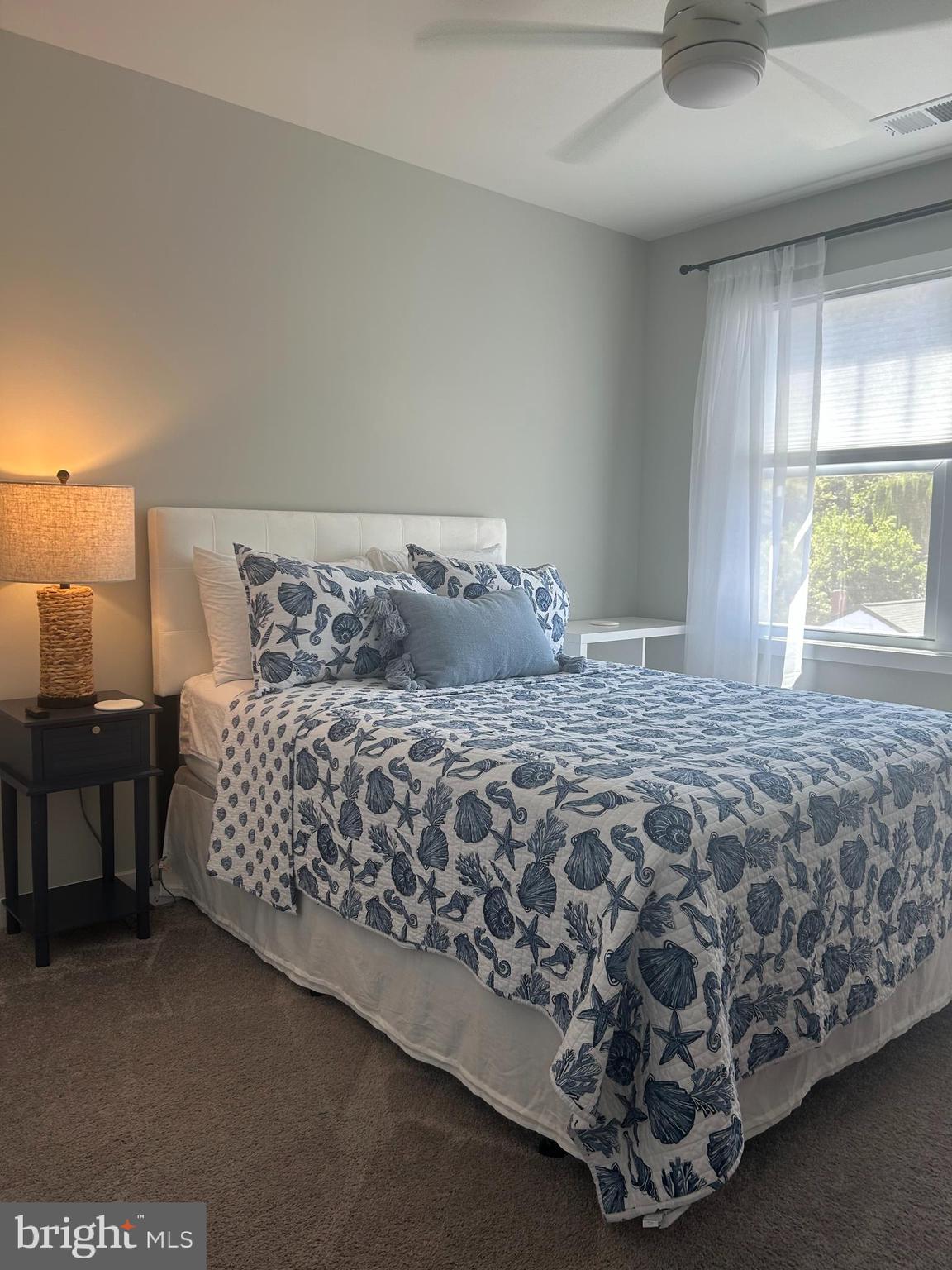 COLONIAL BEACH - Residential