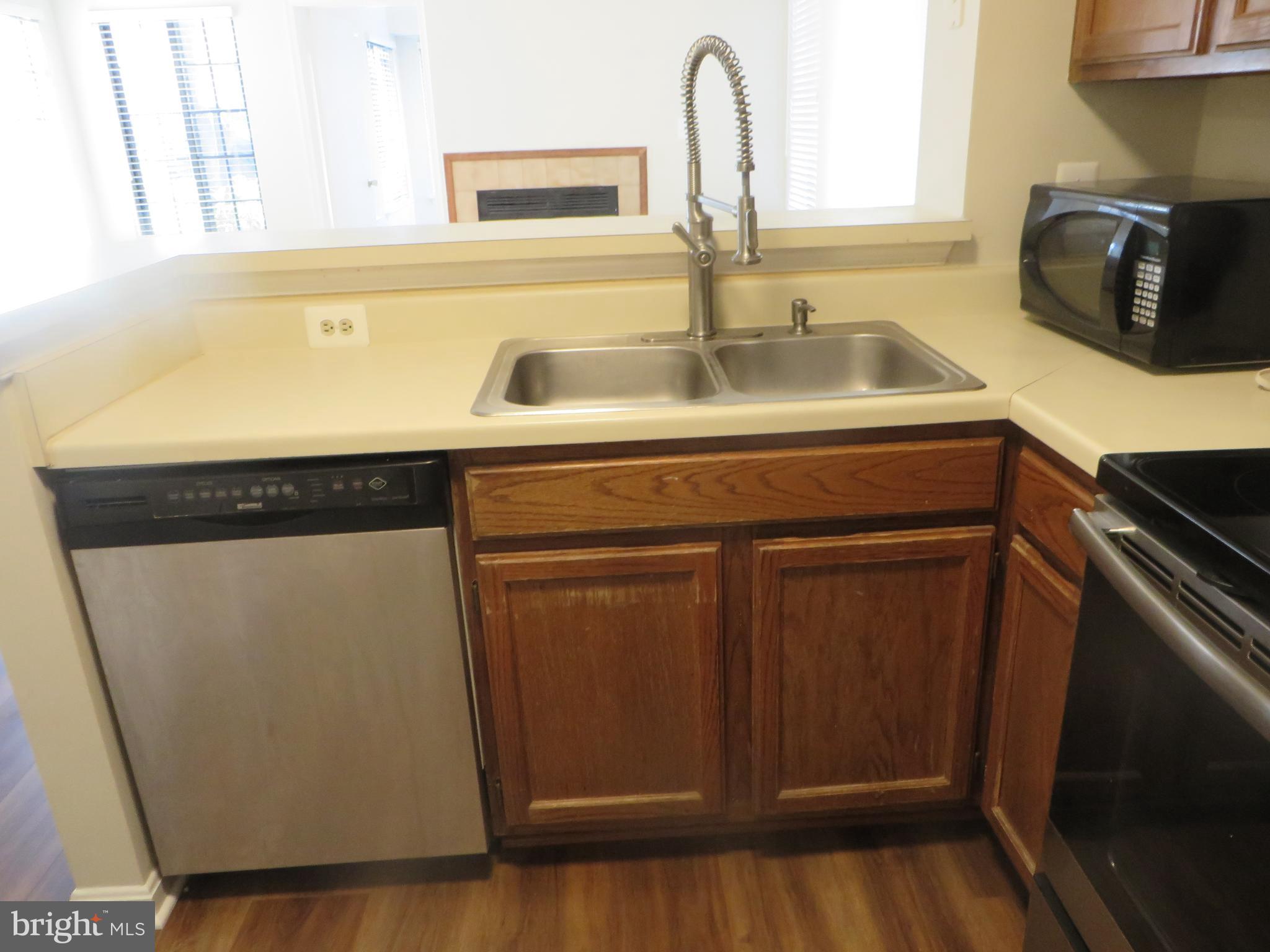 6022 CURTIER DRIVE A 6022A