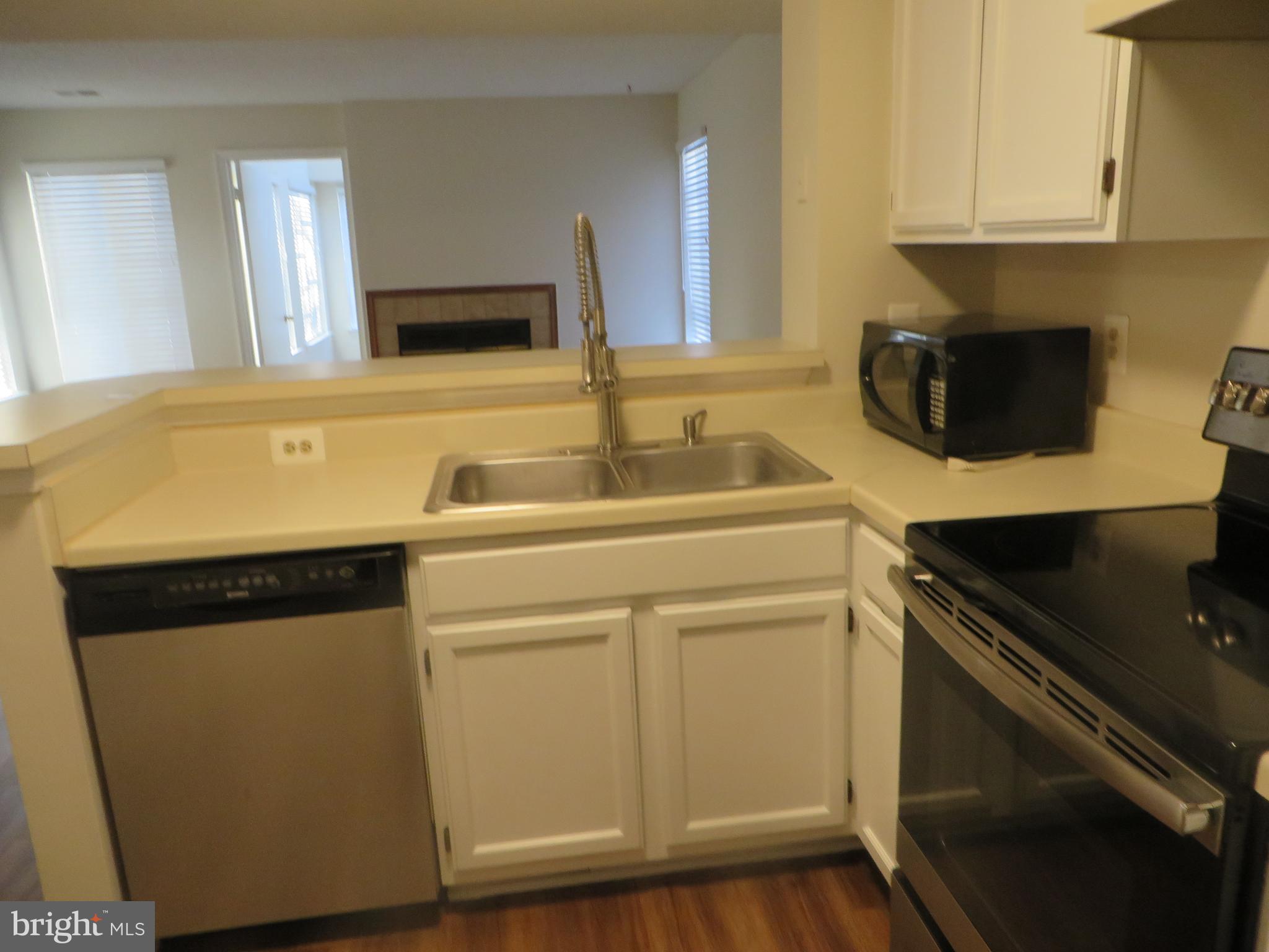 6022 CURTIER DRIVE A 6022A