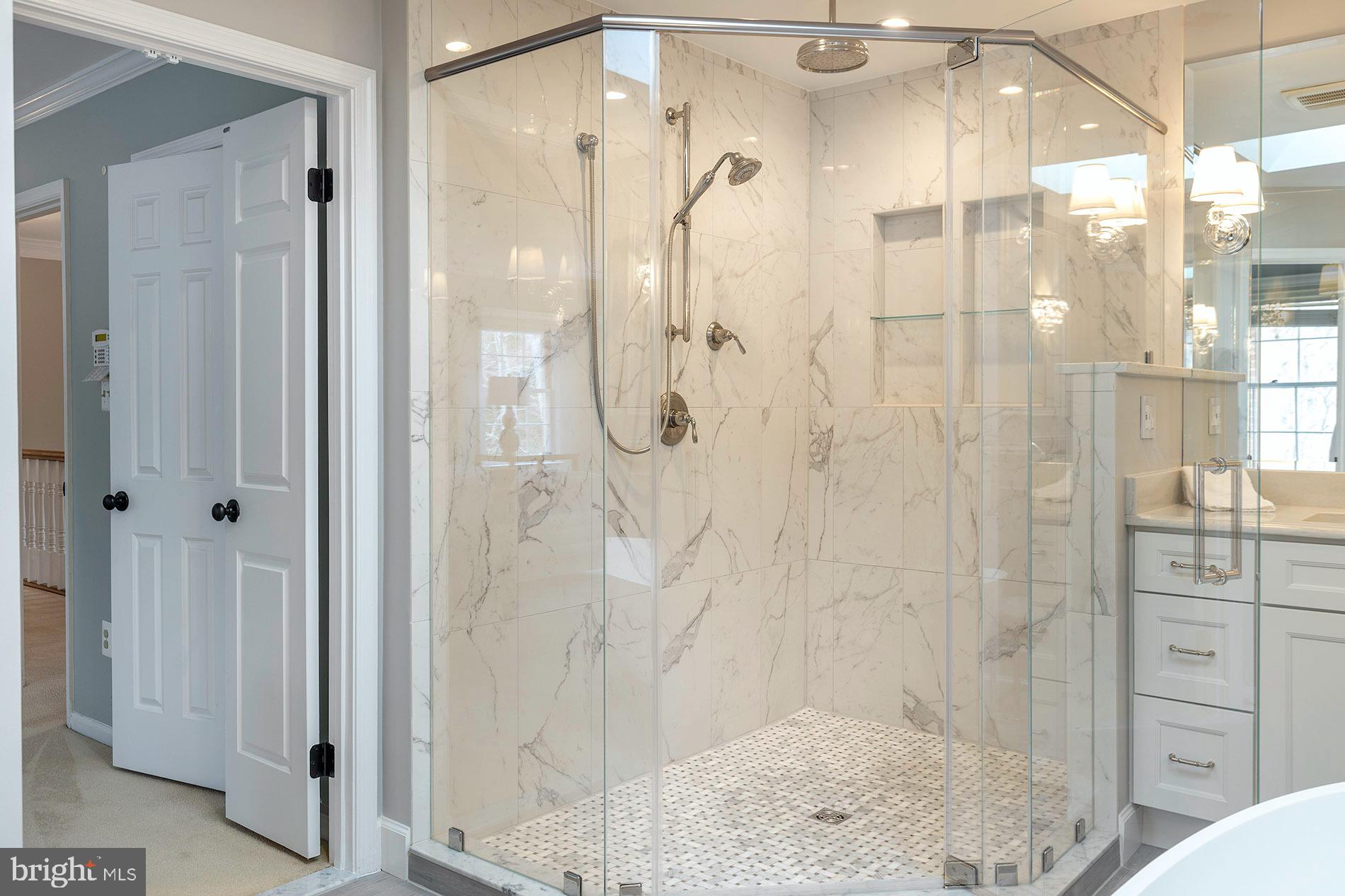 HUNTERS VALLEY MINCHEWS - Residential