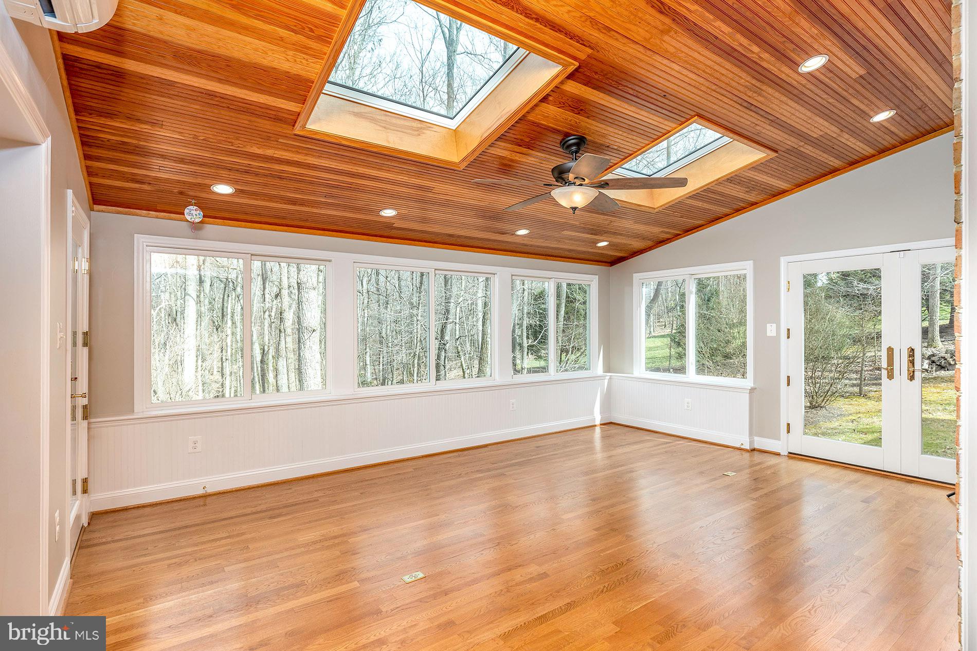 HUNTERS VALLEY MINCHEWS - Residential