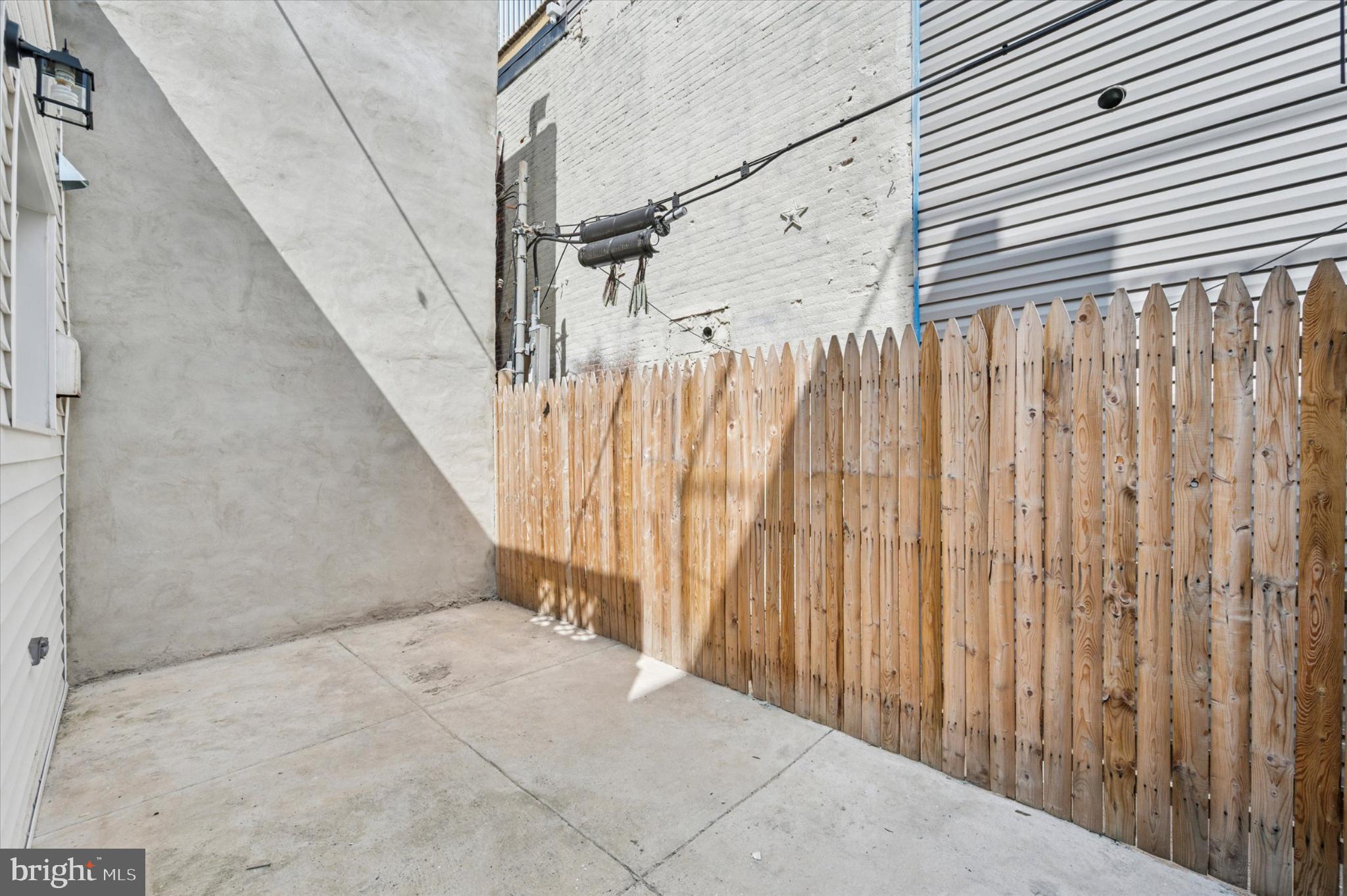 NEWBOLD - Residential Lease