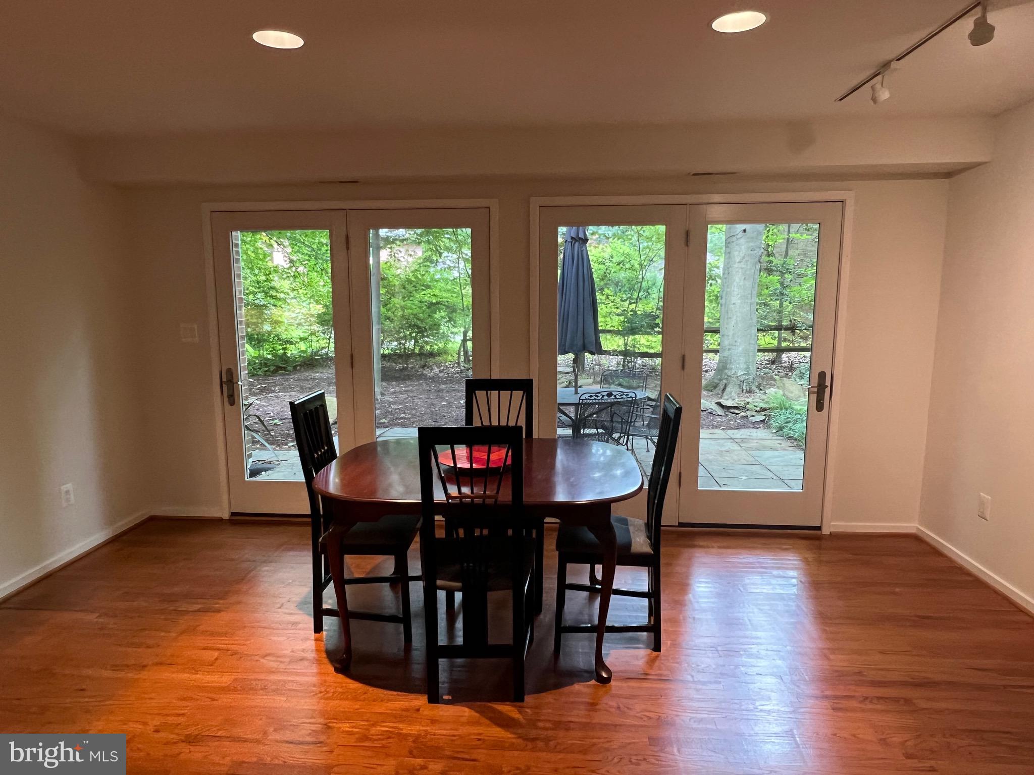 BRADLEY PARK - Residential