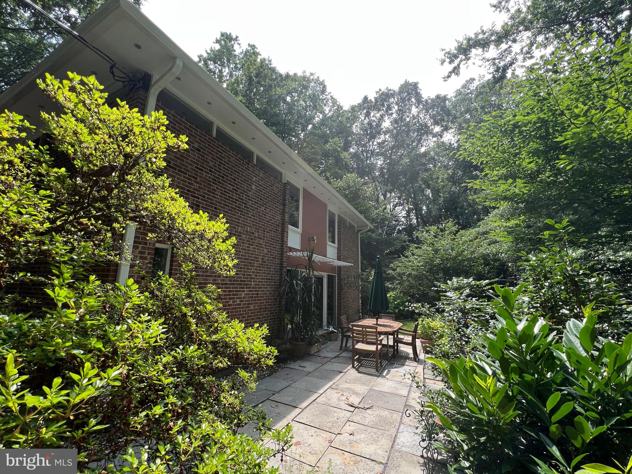 BRADLEY PARK - Residential