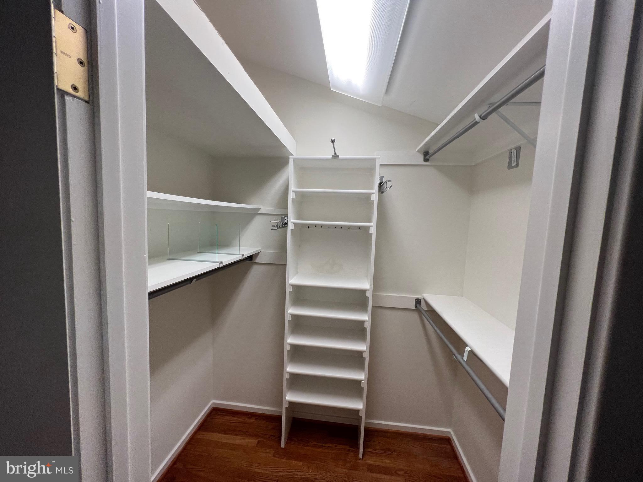 BRADLEY PARK - Residential