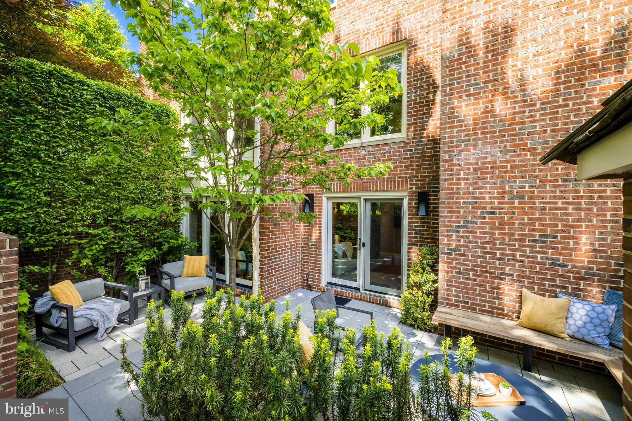 RIXEY VIEW - Residential