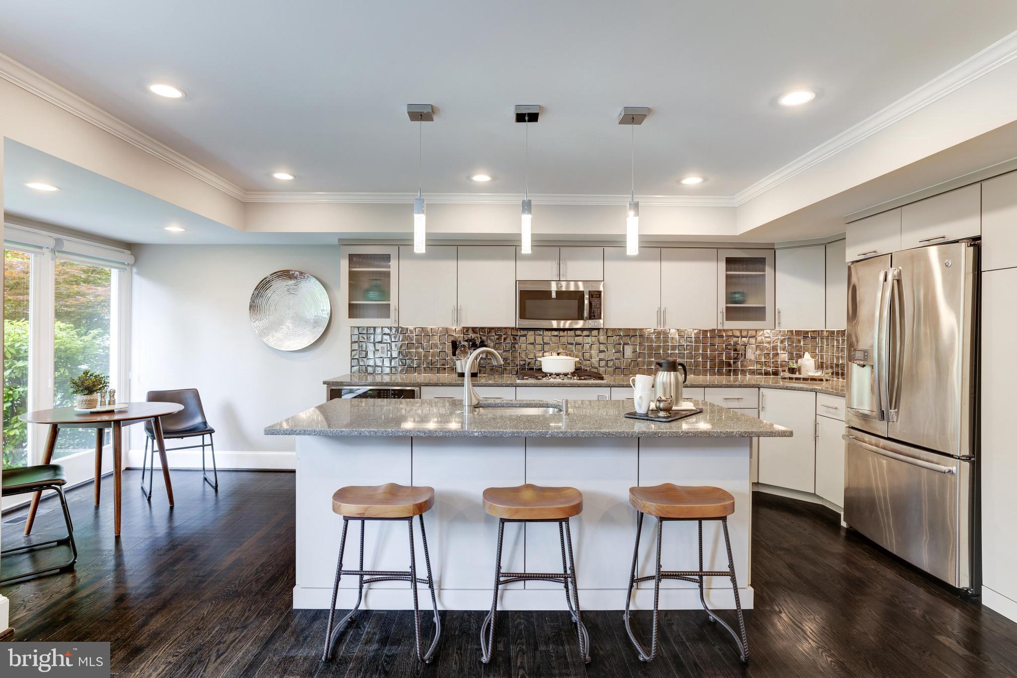 RIXEY VIEW - Residential