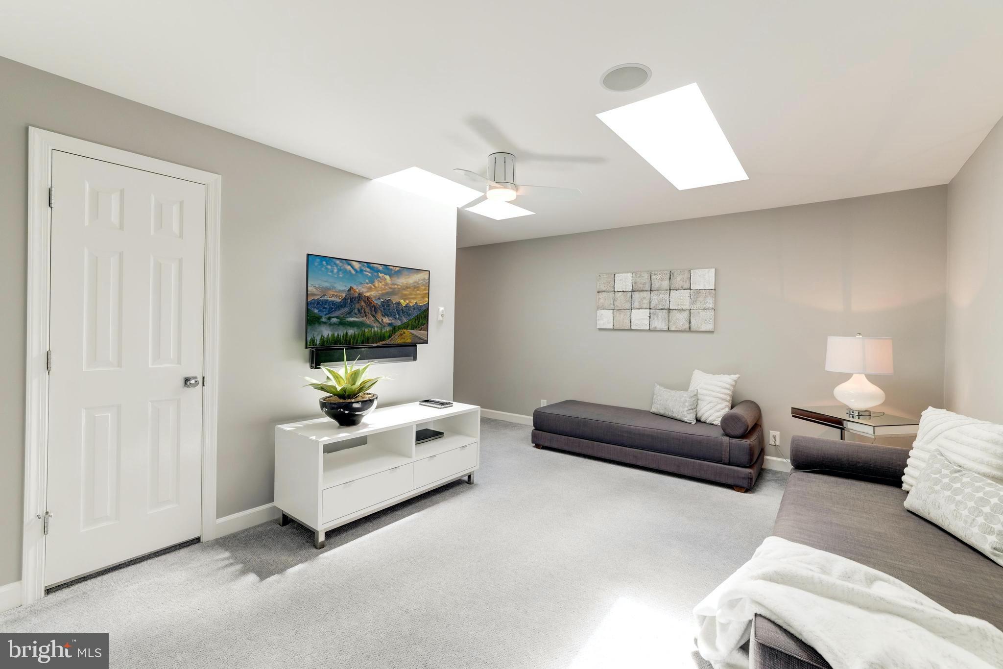 RIXEY VIEW - Residential