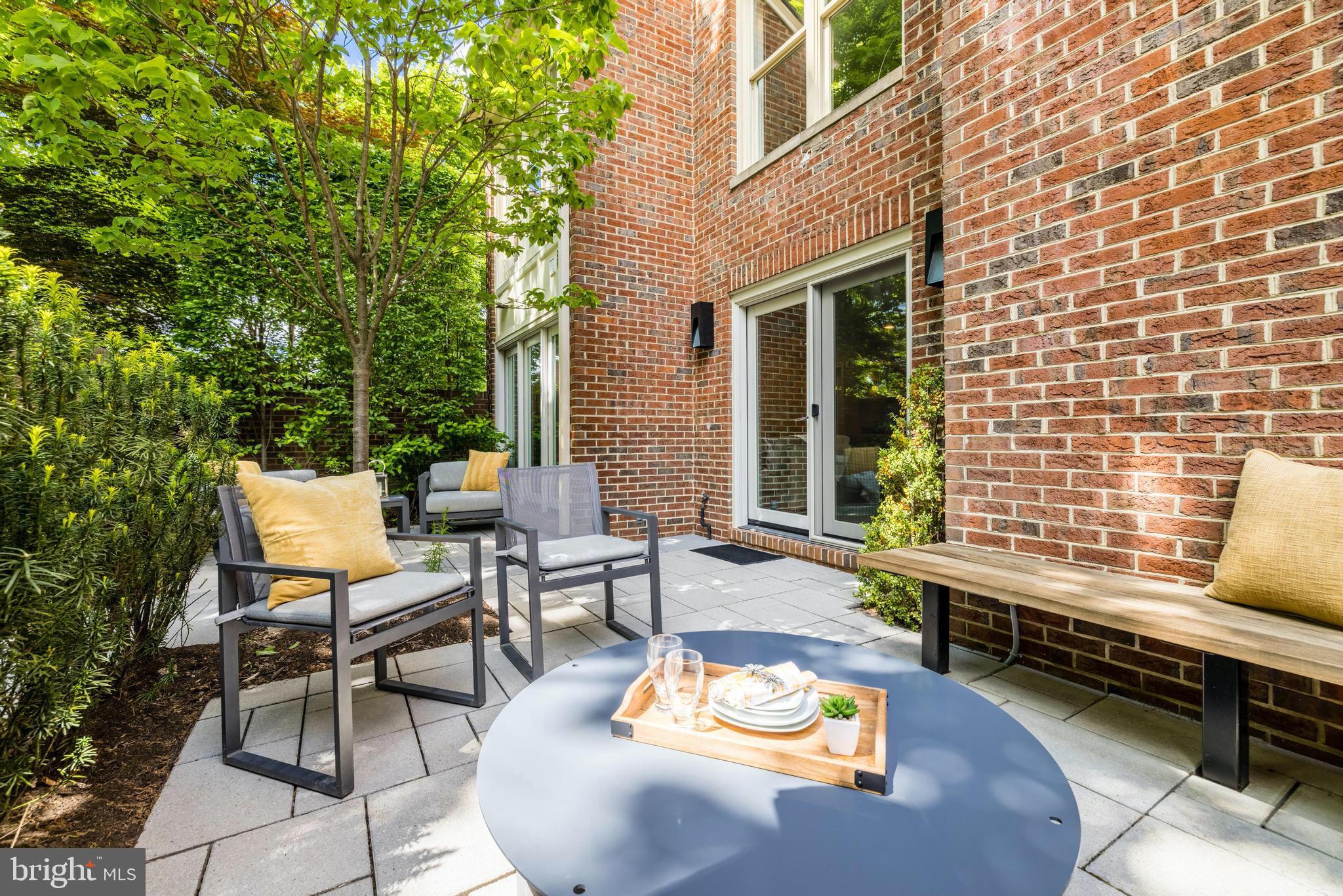 RIXEY VIEW - Residential