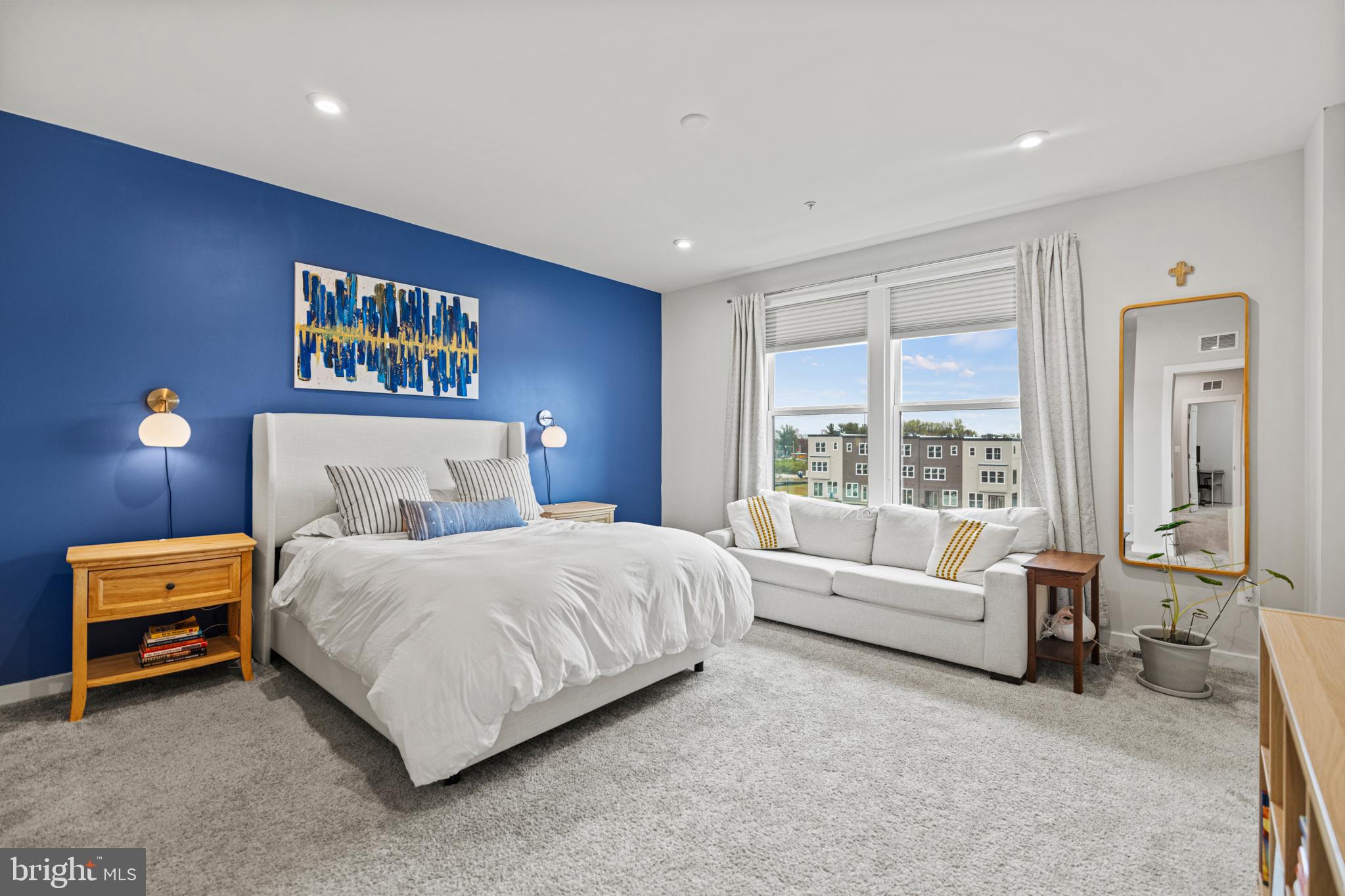 WESTSIDE AT SHADY GROVE - Residential