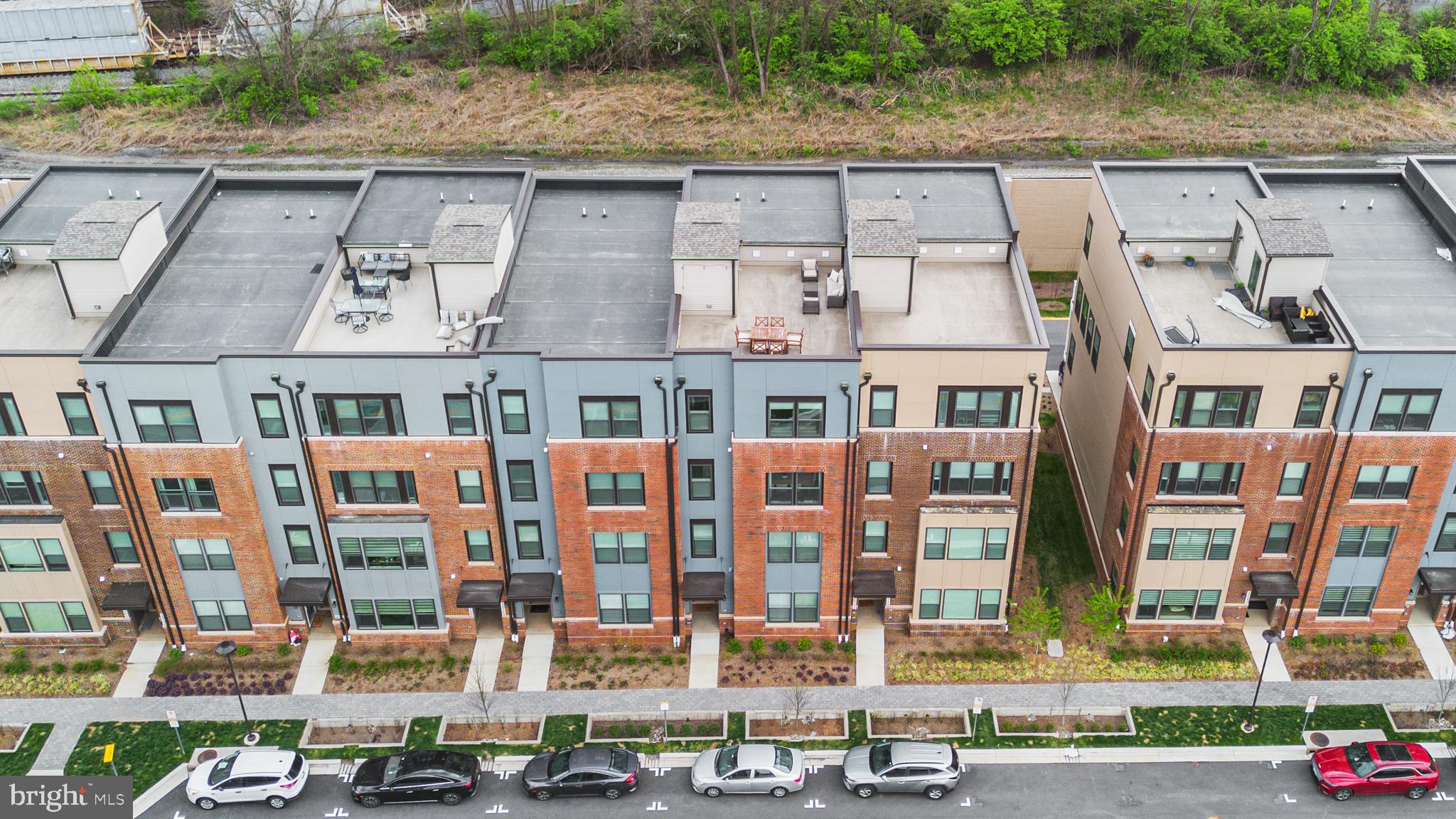 WESTSIDE AT SHADY GROVE - Residential