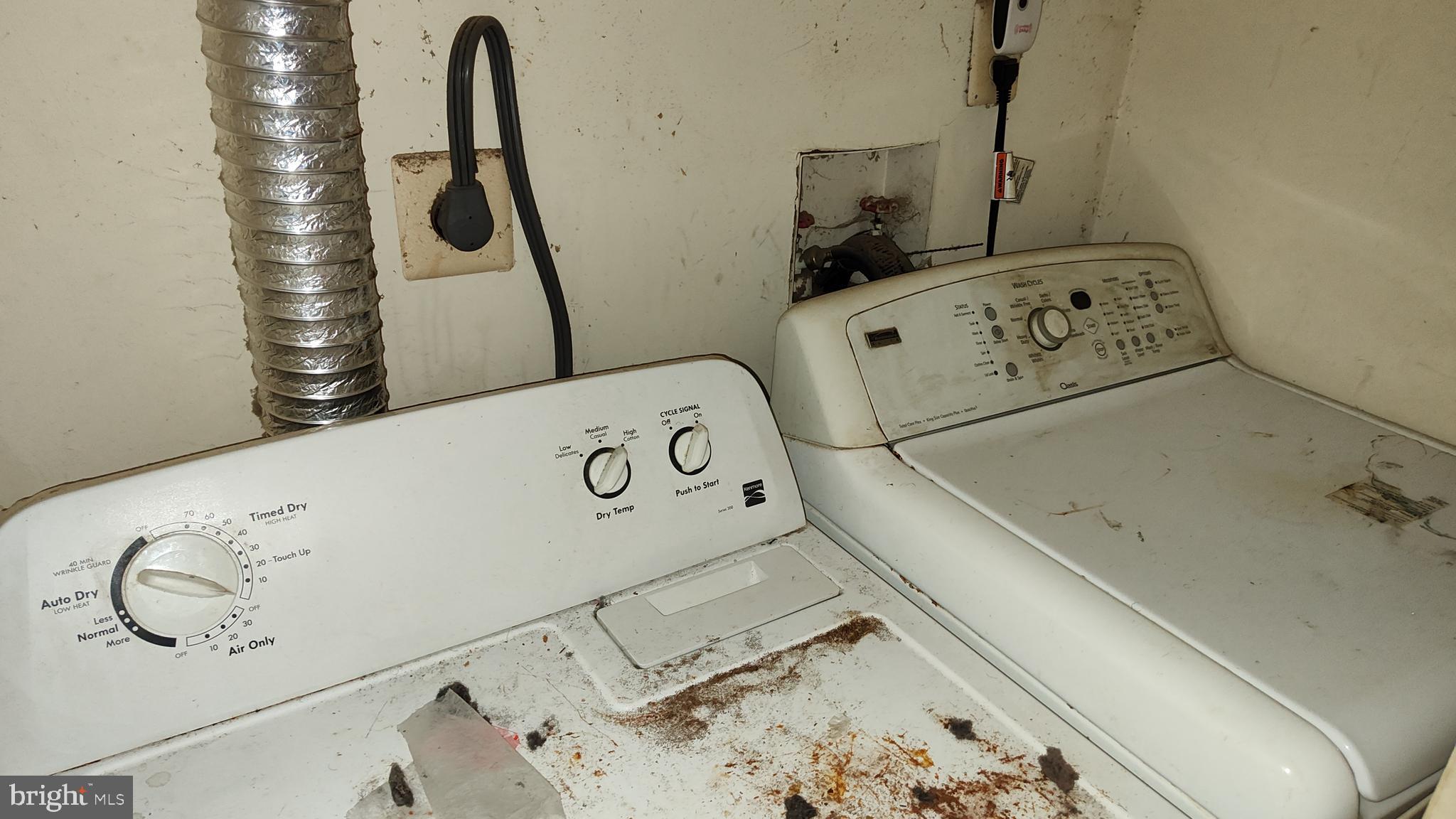 MAYFAIR-PLAT THREE - Residential