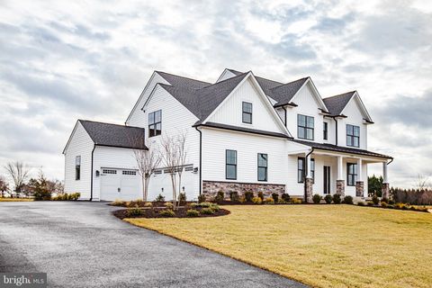 Property photo of 12423 Josephine Lane, Fredericksburg, VA 22407