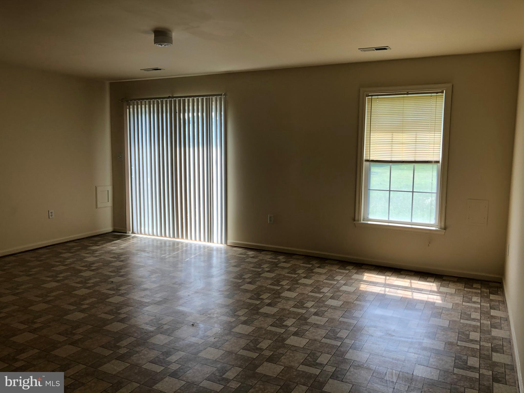 TOWNES OF INWOOD - Residential