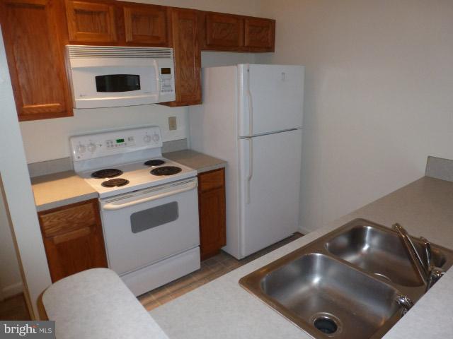 BRETON PROFESSIONAL BUILDING - Residential Lease