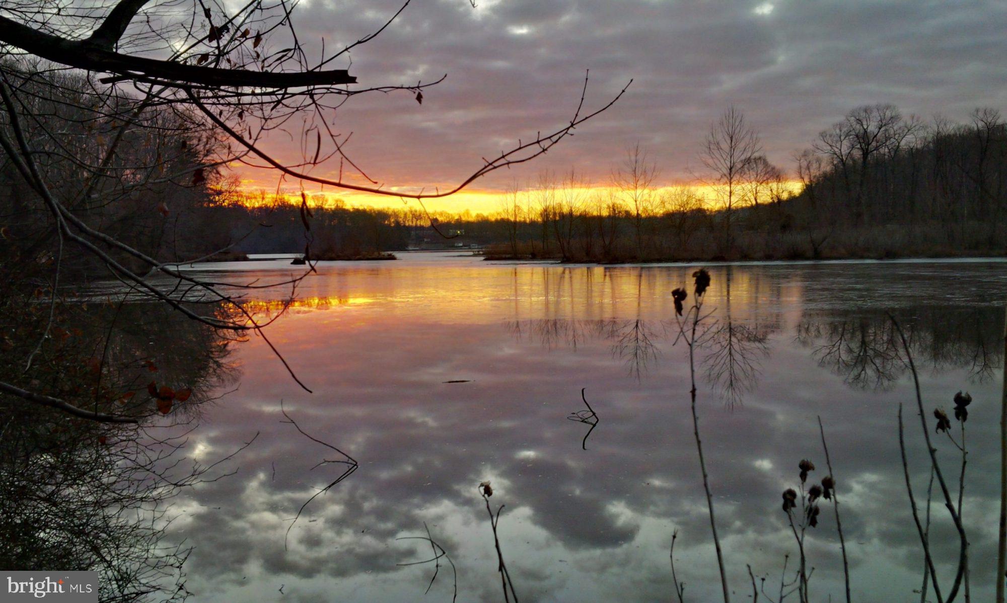 RAMBLEWOOD AT DAVENTRY - Residential