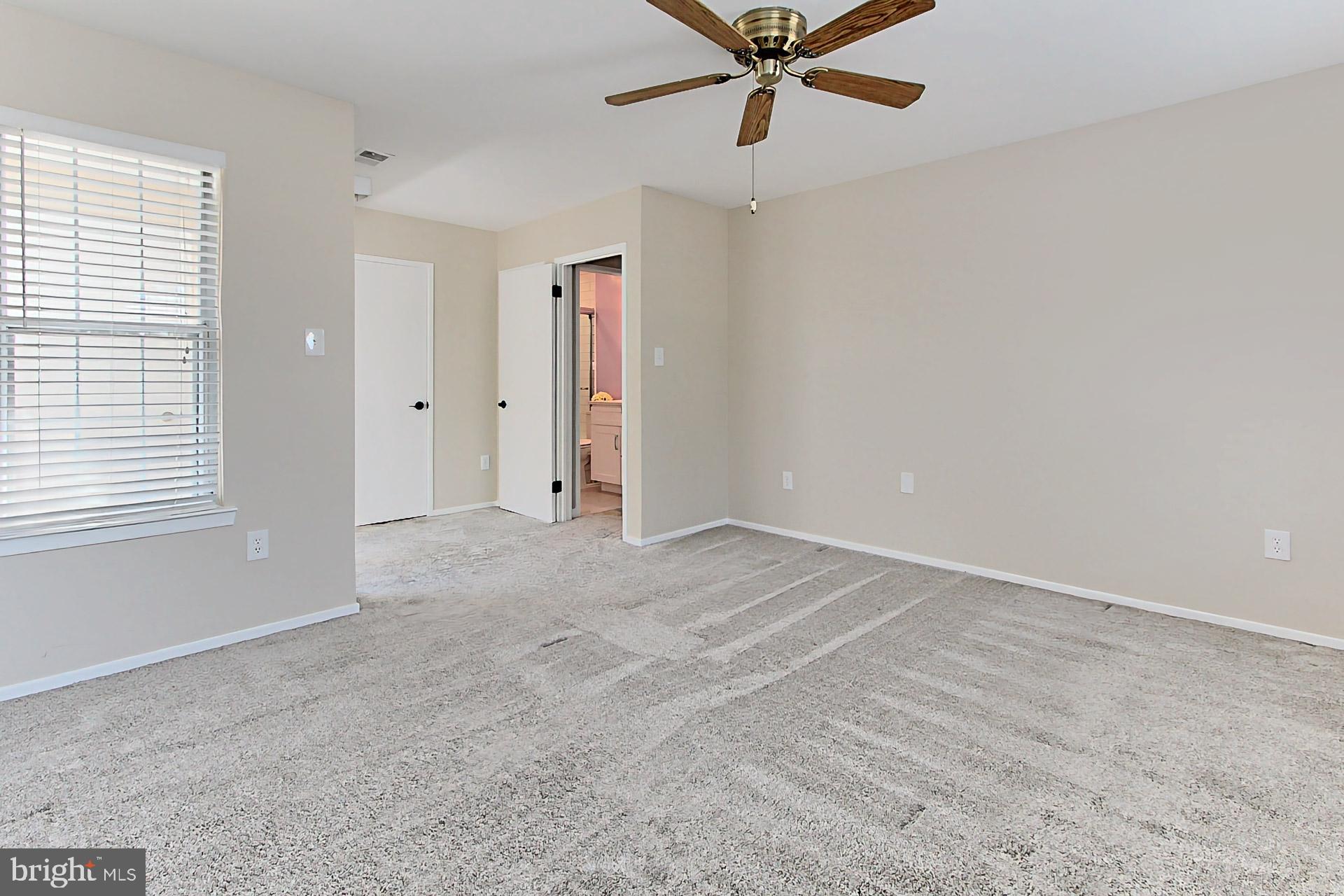 RAMBLEWOOD AT DAVENTRY - Residential