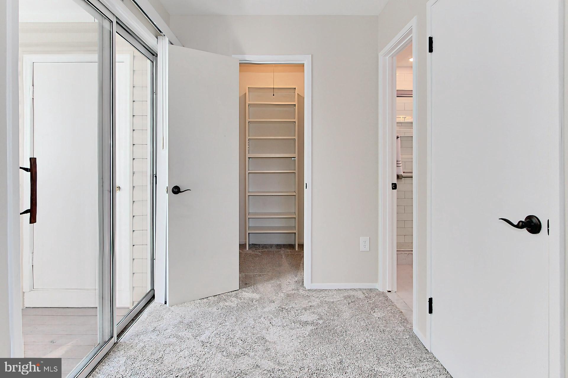 RAMBLEWOOD AT DAVENTRY - Residential