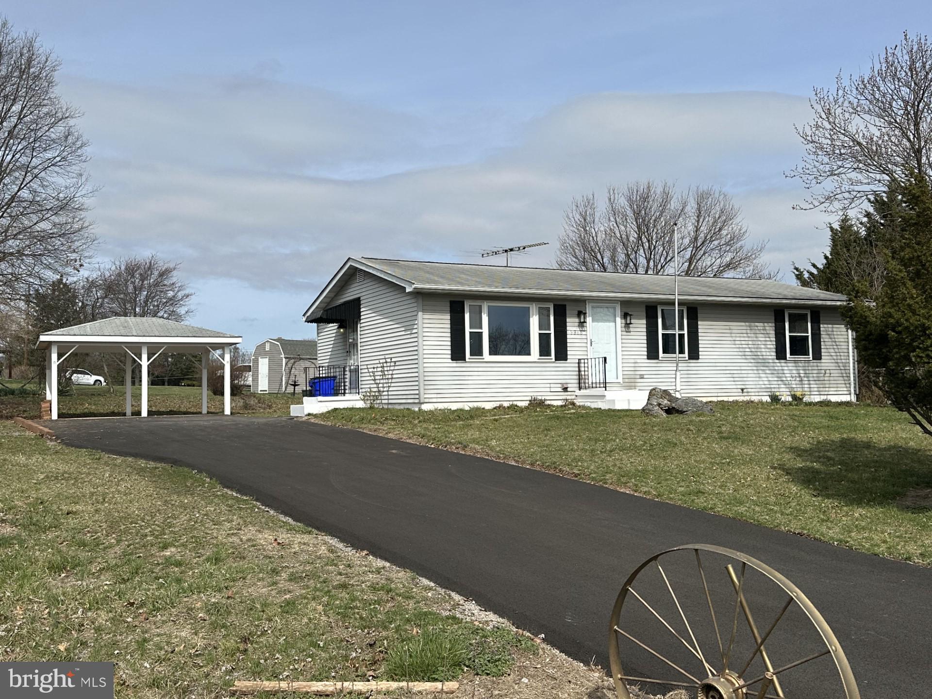 CRESTVIEW ESTATES - Residential