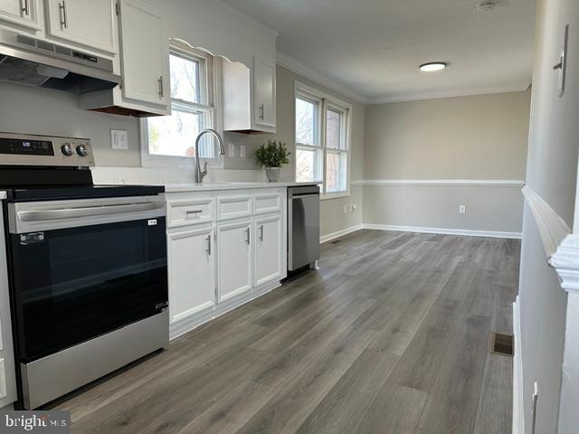 CRESTVIEW ESTATES - Residential