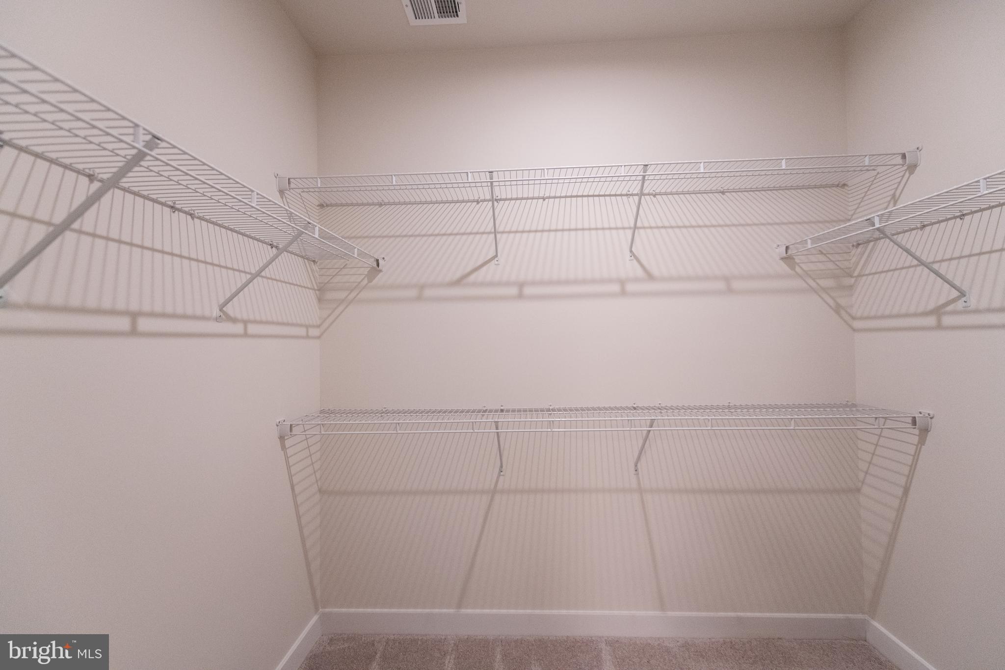 VILLAGE OF TOWNE SQUARE - Residential Lease