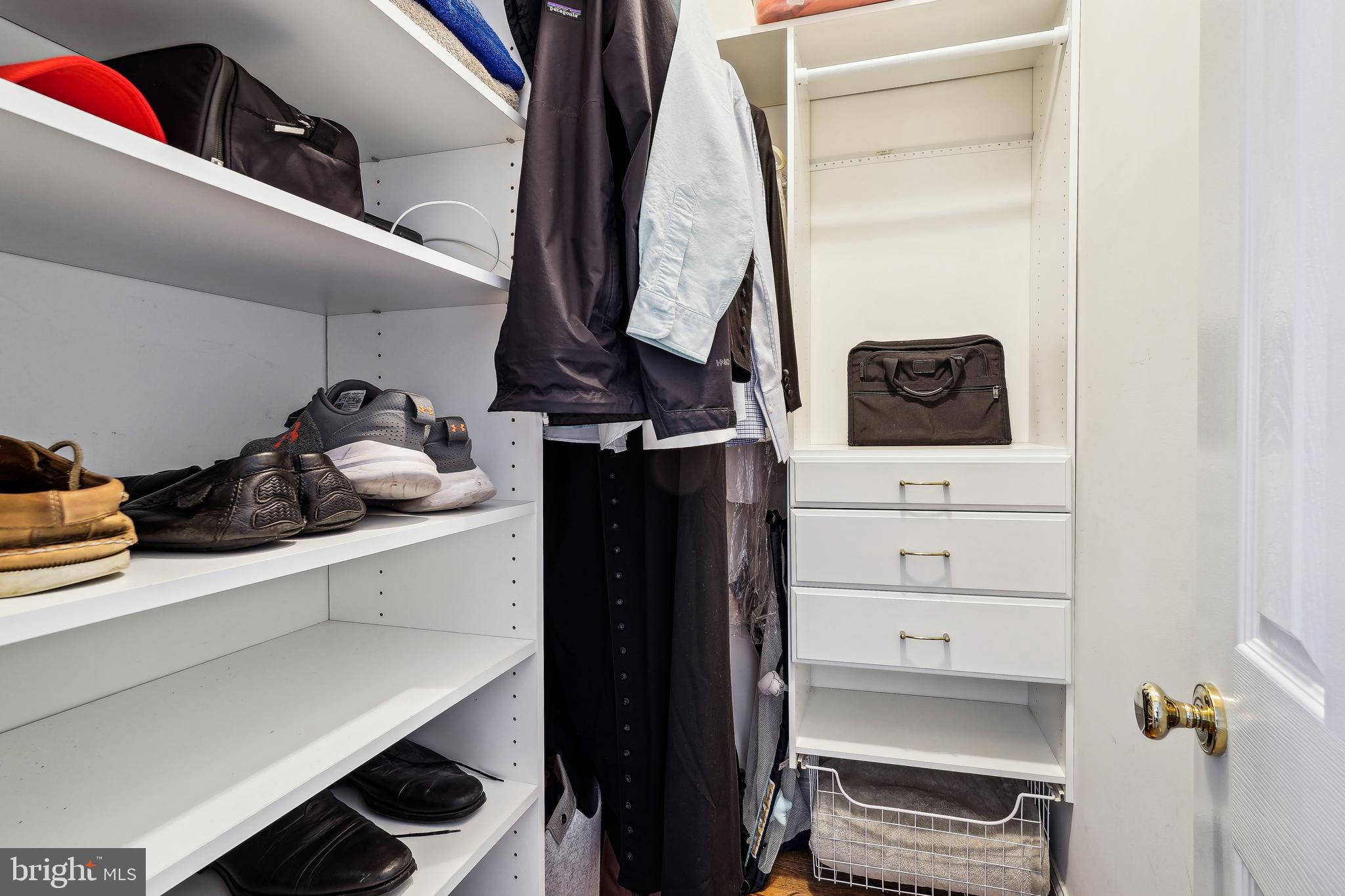 GARRETS MILL - Residential