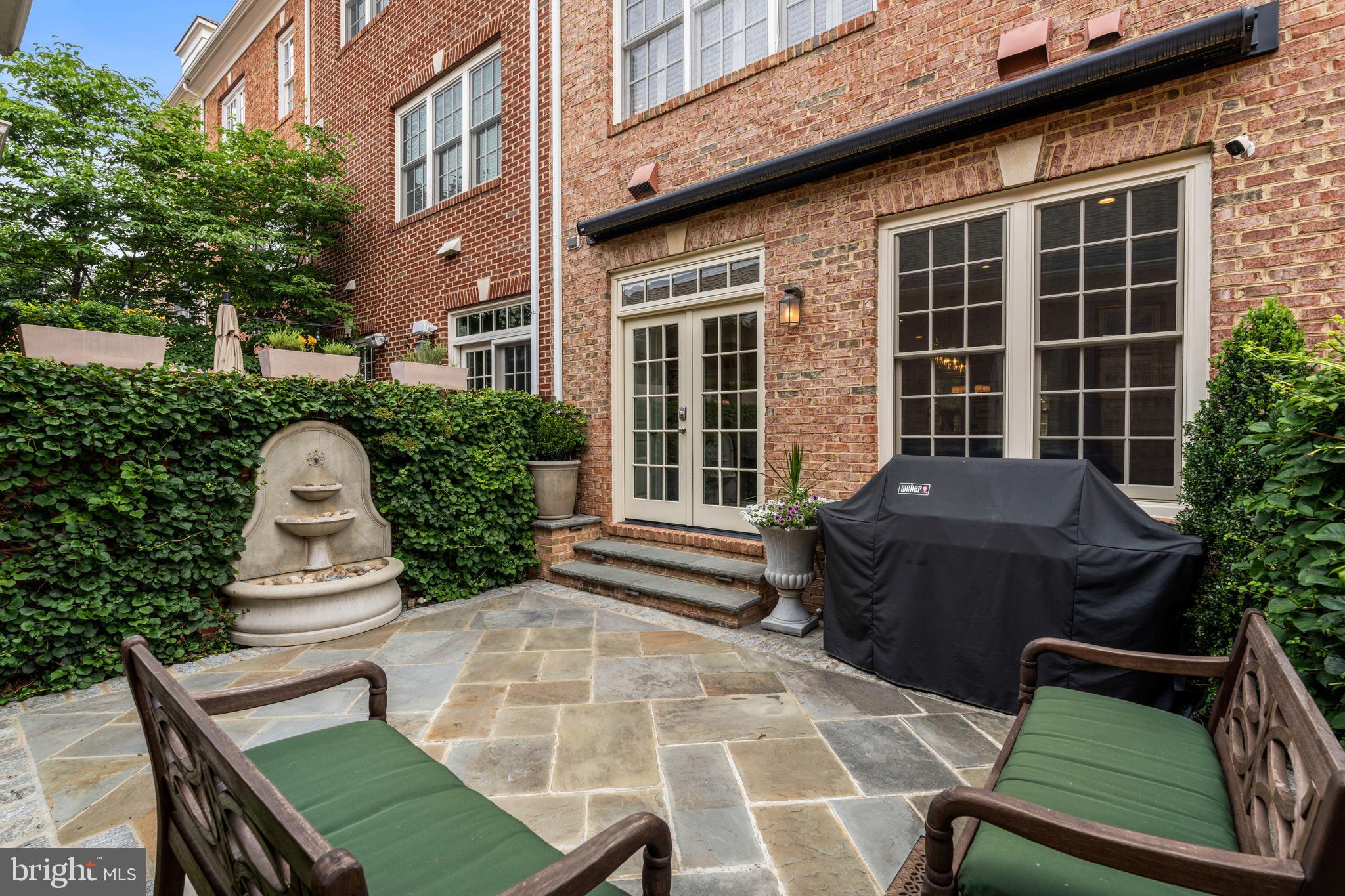 GARRETS MILL - Residential