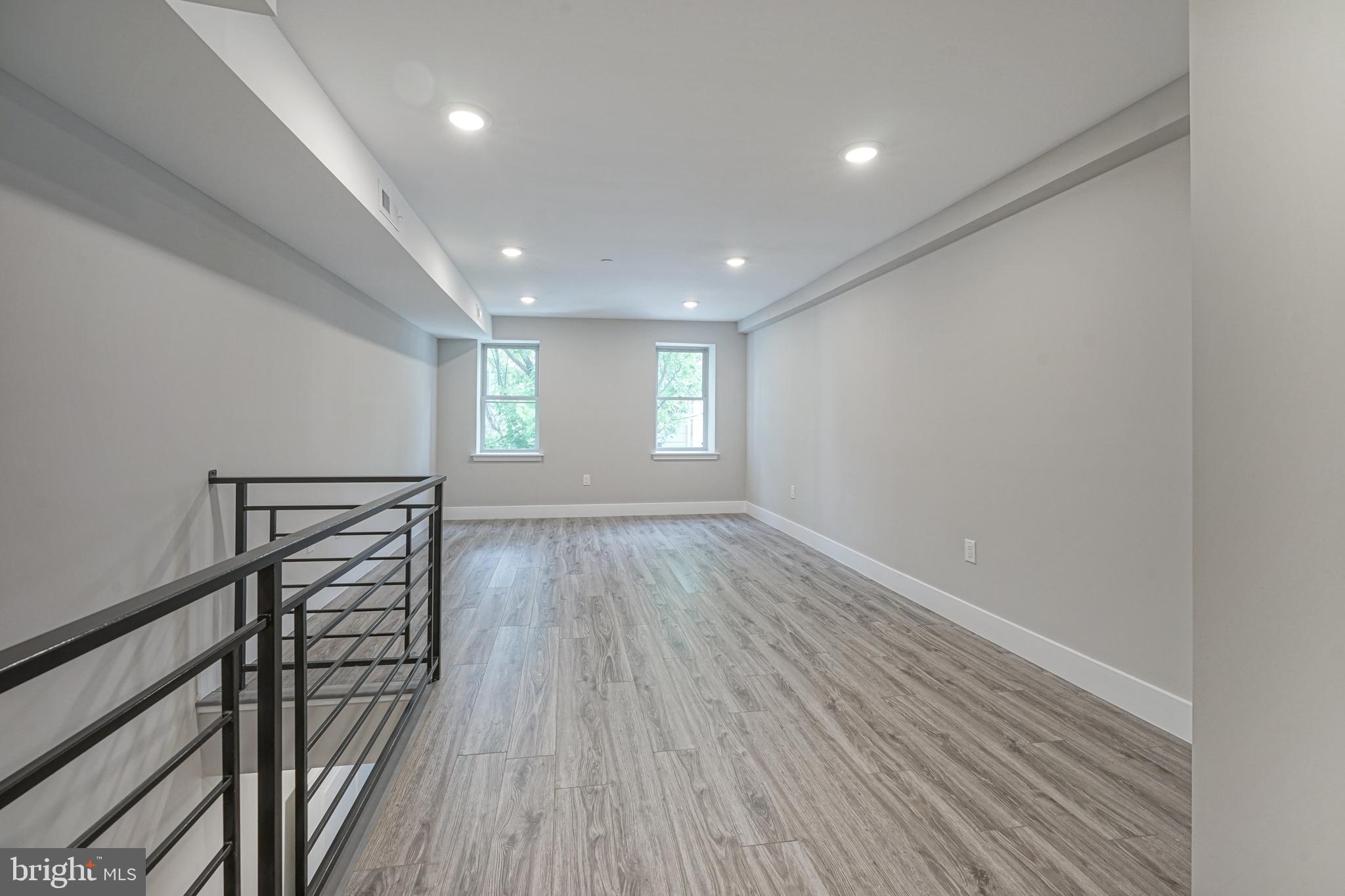 FRANCISVILLE - Residential Lease