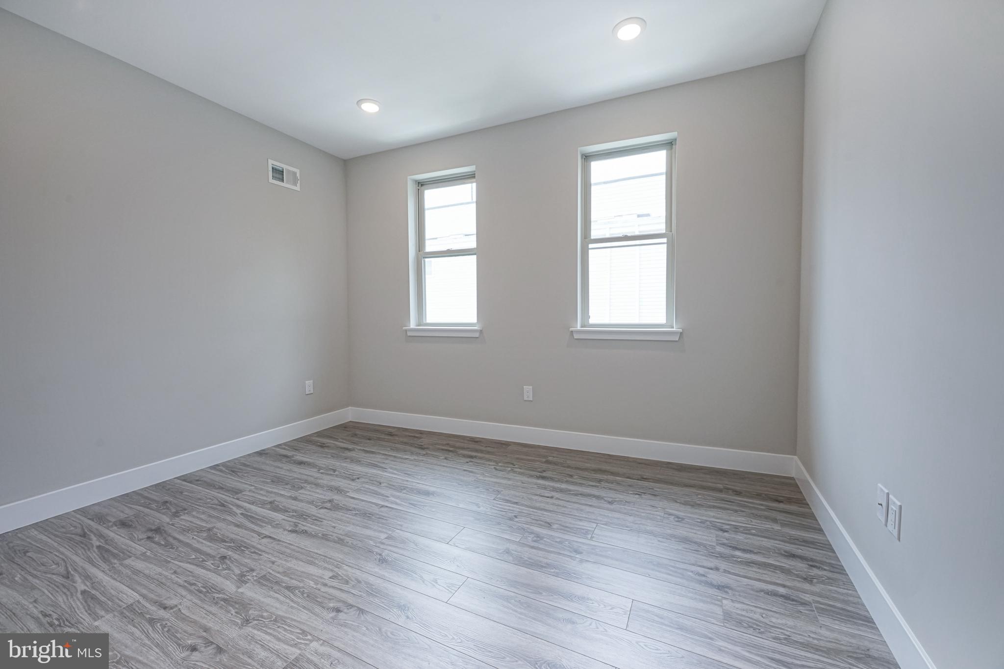 FRANCISVILLE - Residential Lease