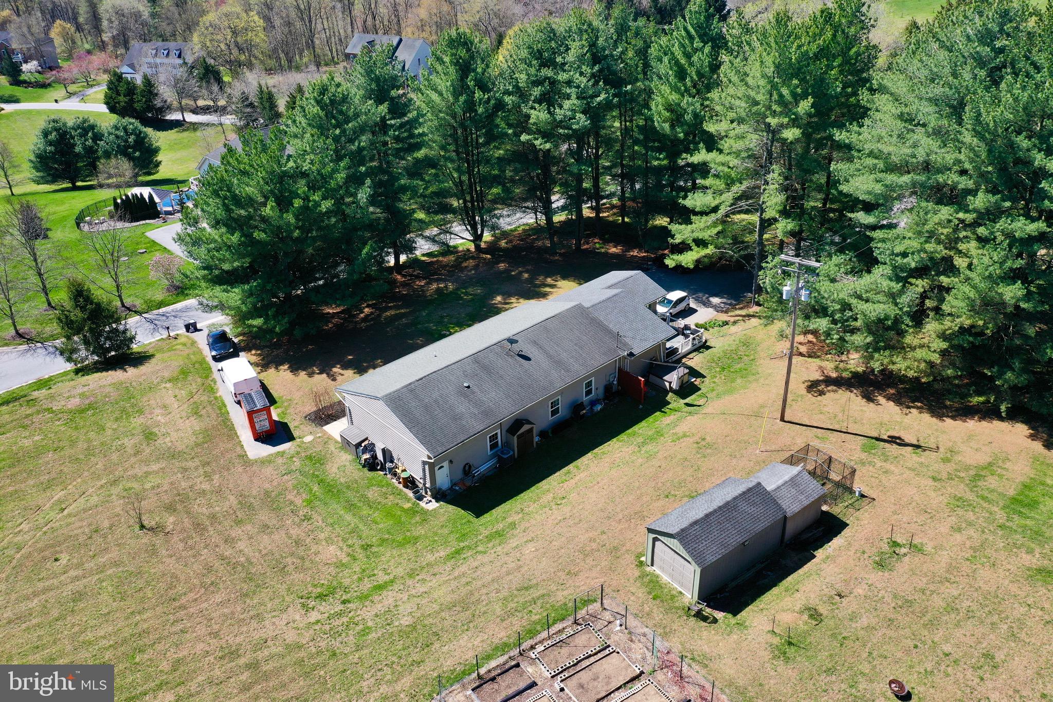 602 CASCADE VIEW COURT