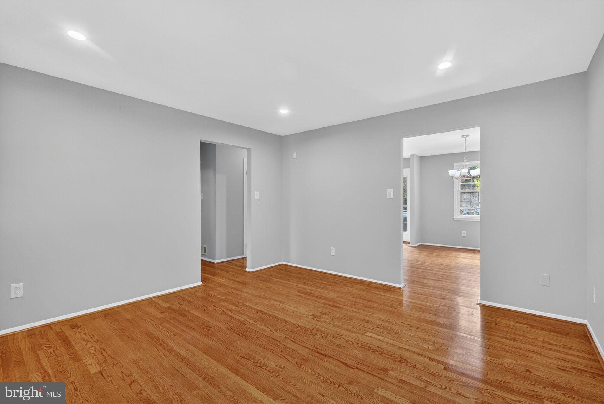 3316 WEBLEY COURT