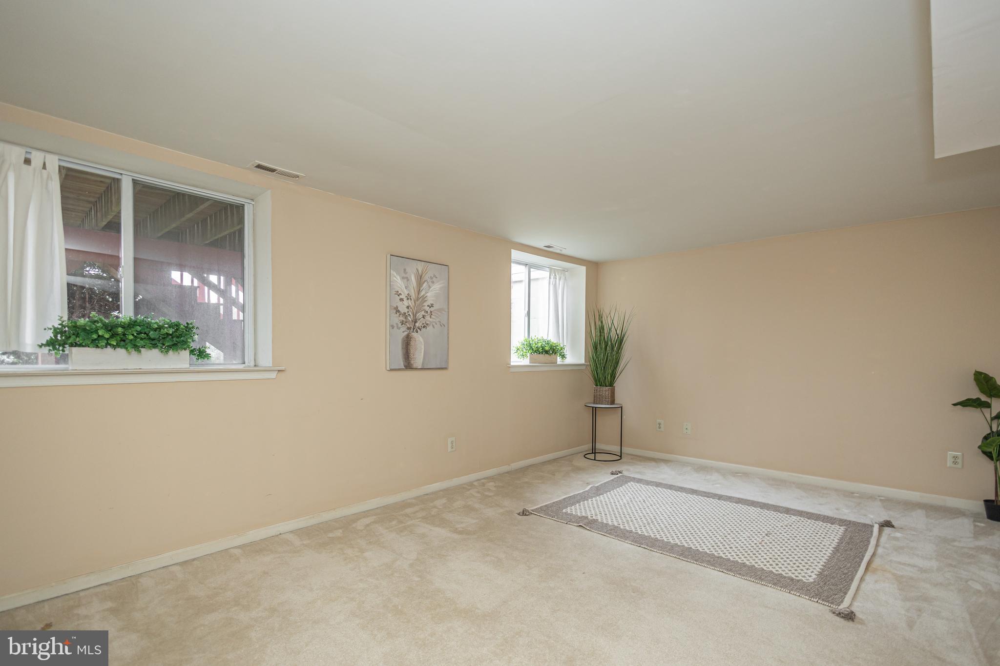 PATRIOTS RIDGE - Residential