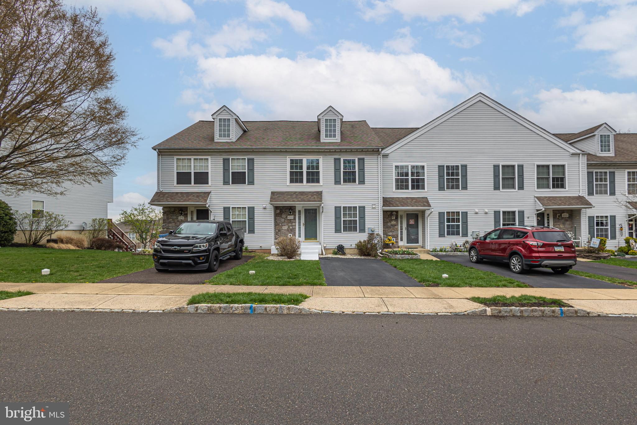 PATRIOTS RIDGE - Residential