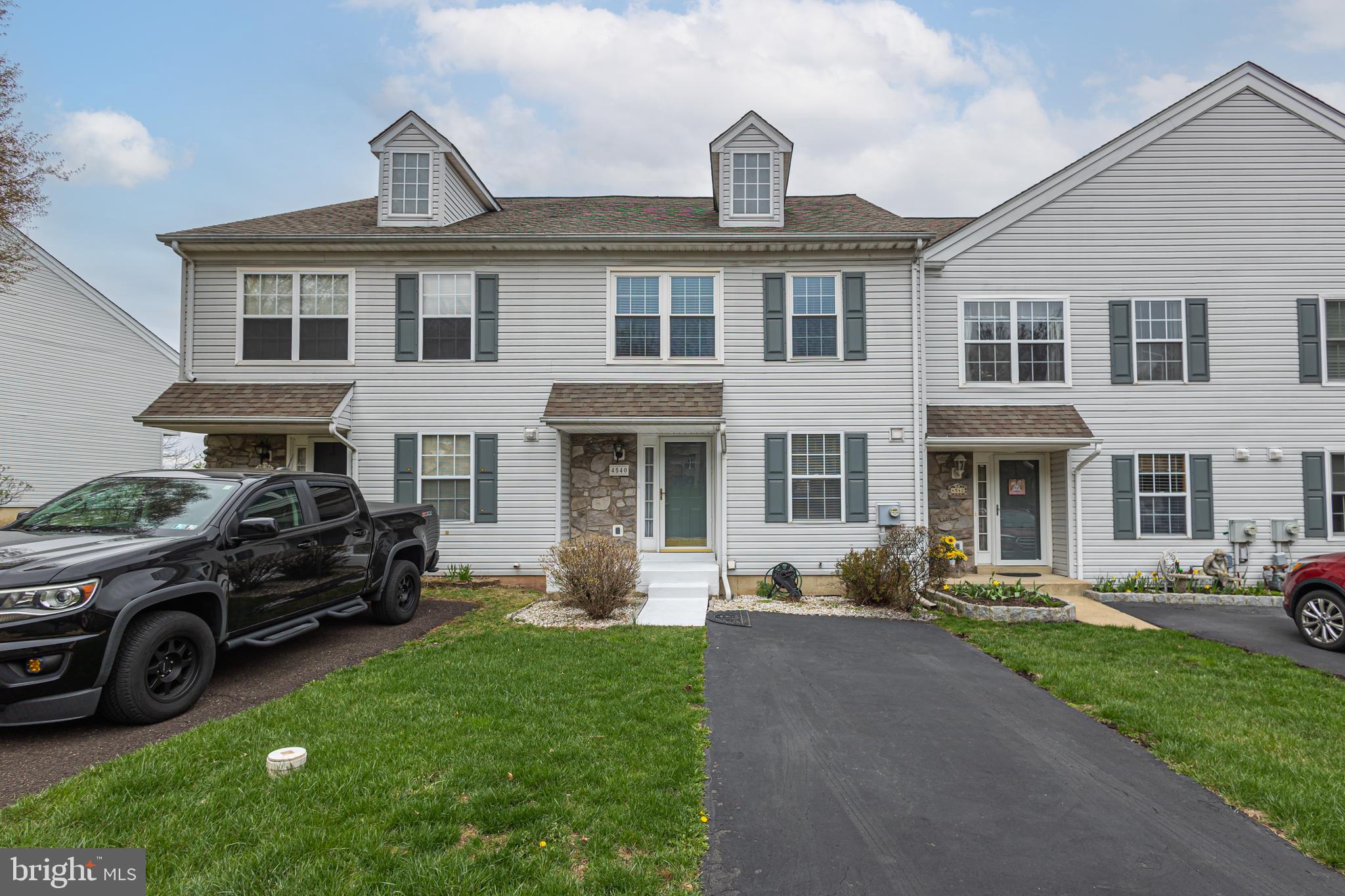 PATRIOTS RIDGE - Residential