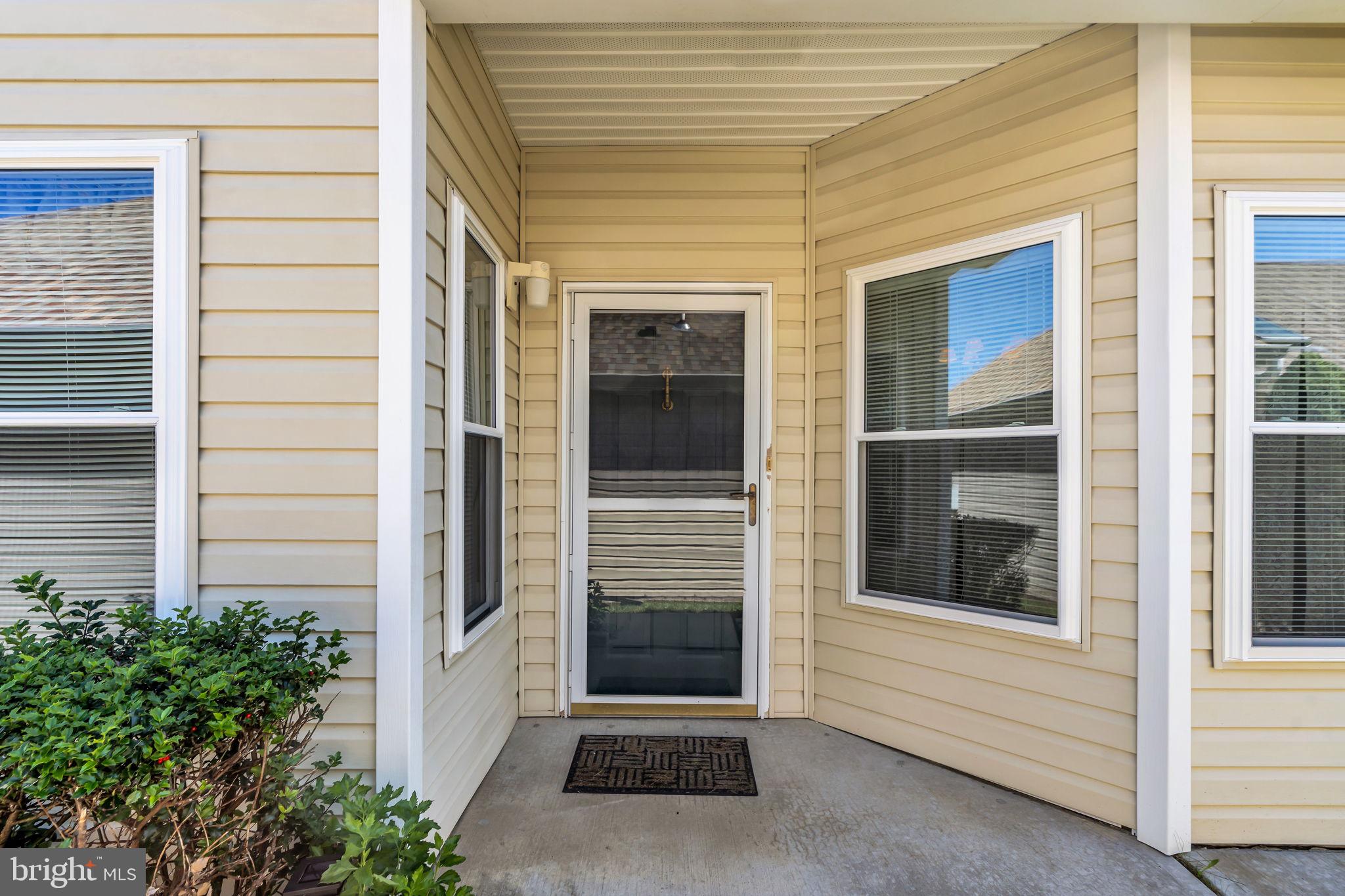 4 WOODBURN ROAD