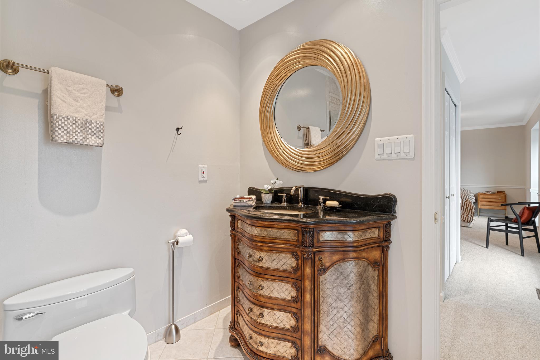 ROLLING HILLS - Residential