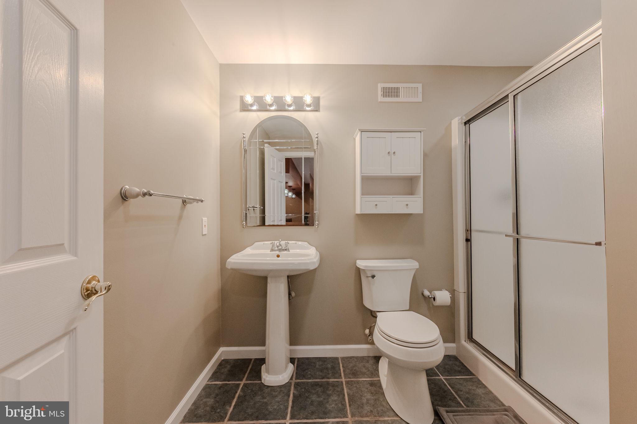 STONEGATE - Residential