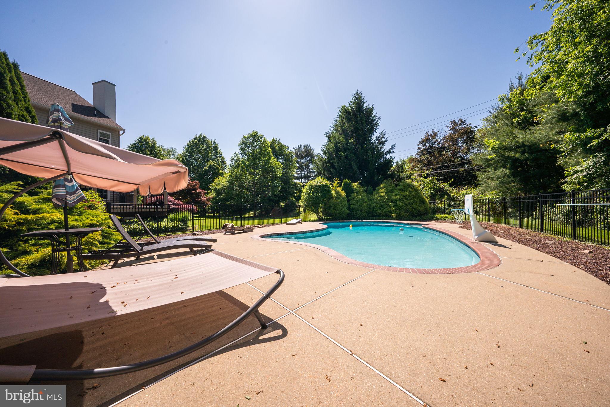 STONEGATE - Residential