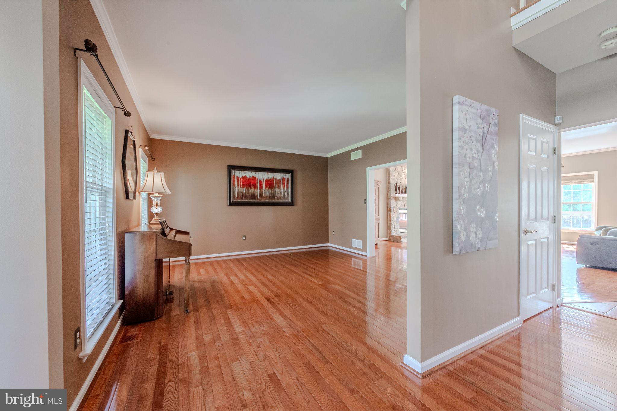 STONEGATE - Residential