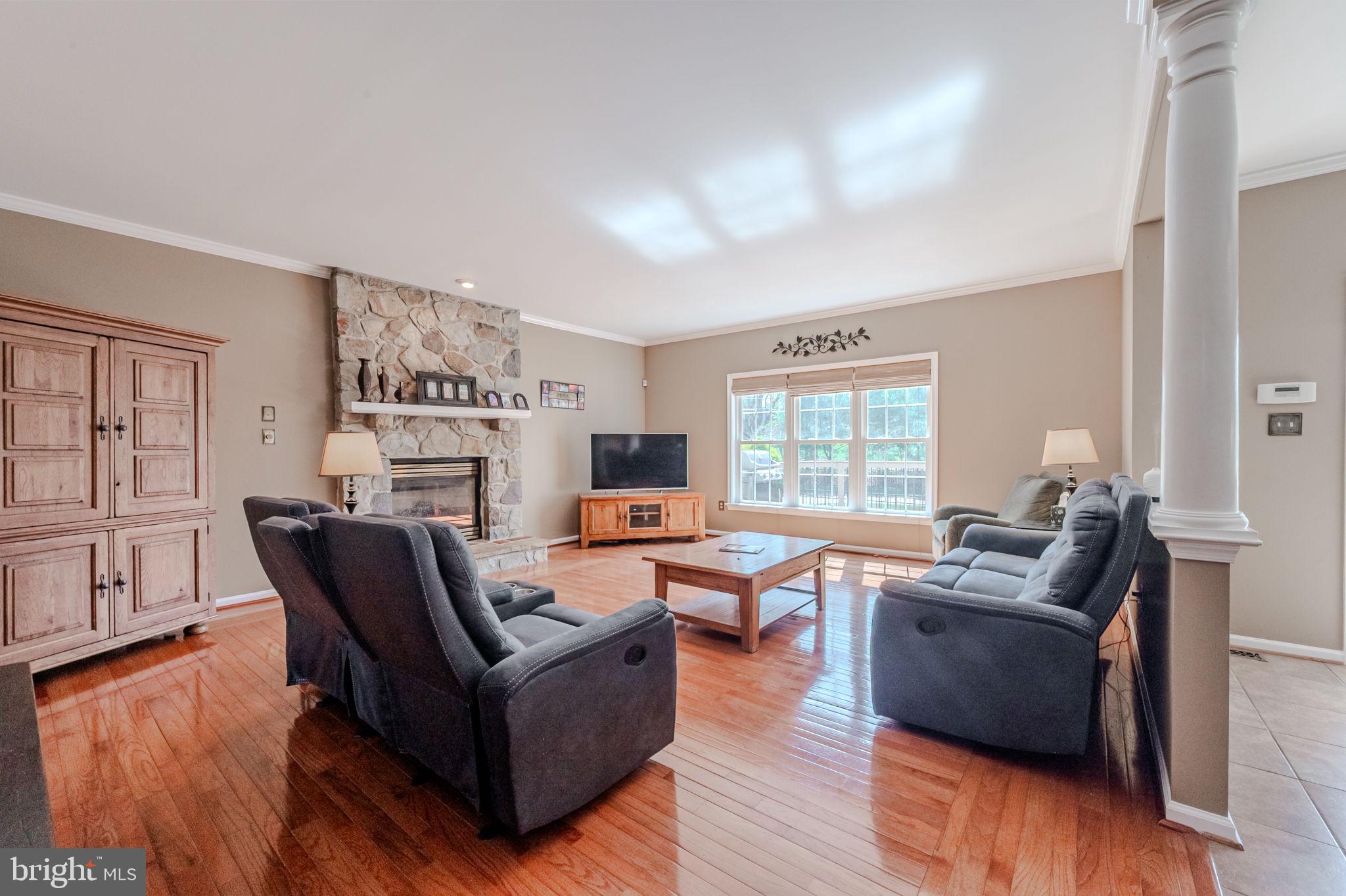 STONEGATE - Residential