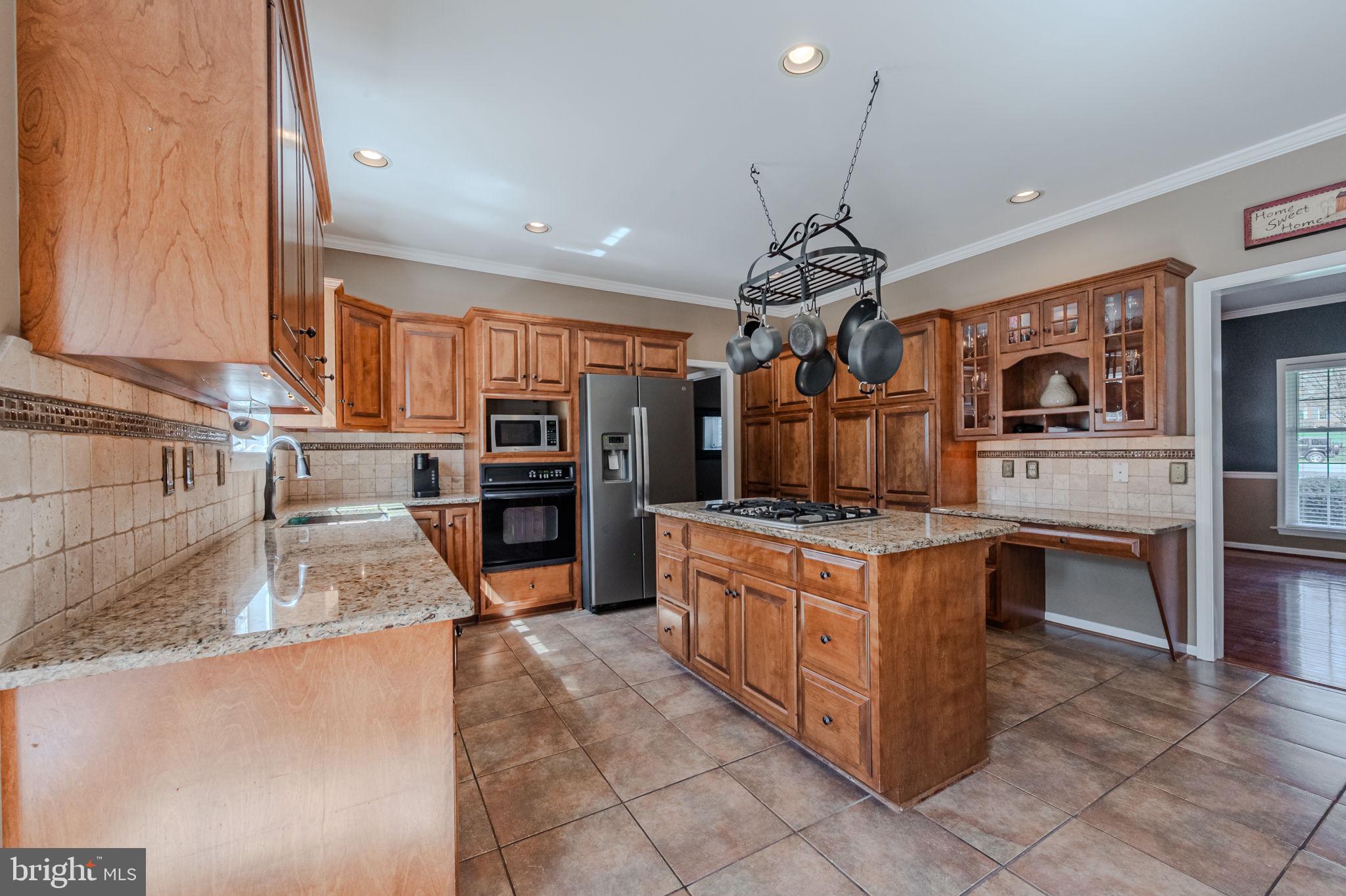 STONEGATE - Residential