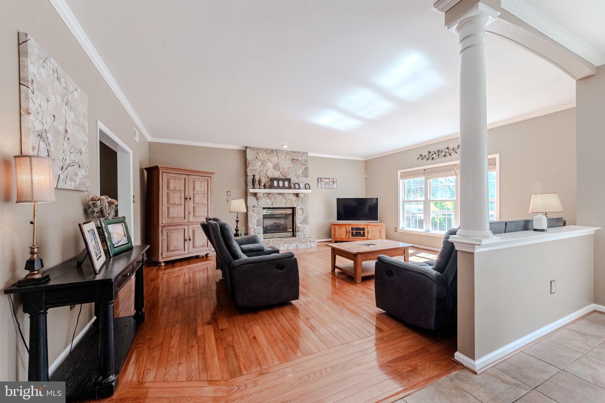 STONEGATE - Residential