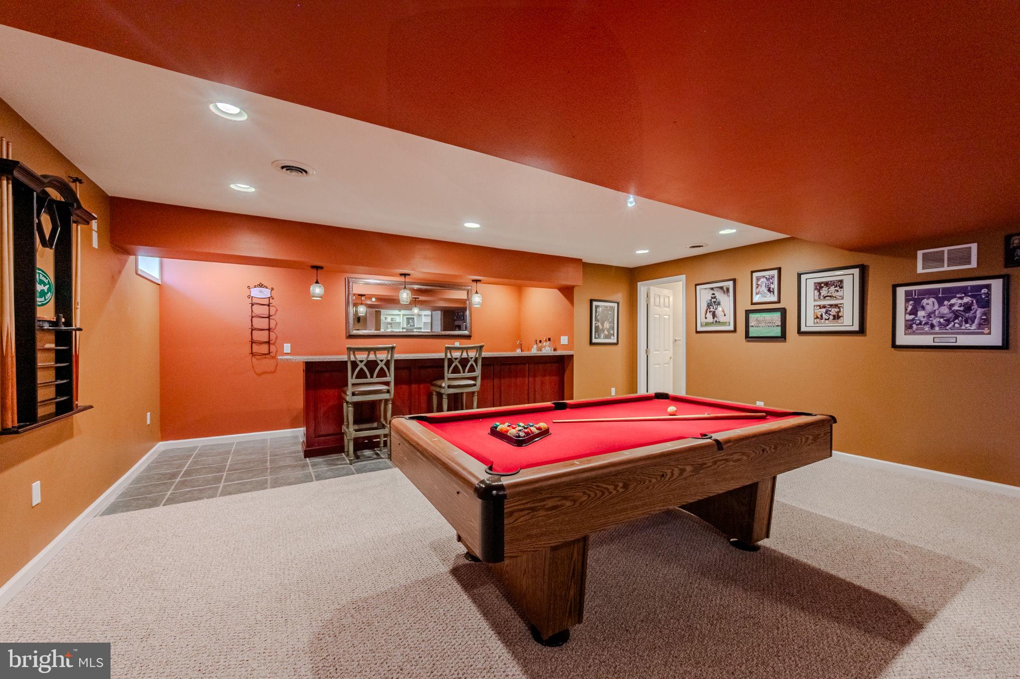 STONEGATE - Residential