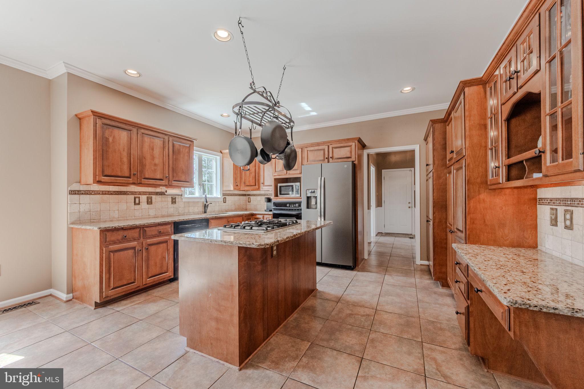 STONEGATE - Residential